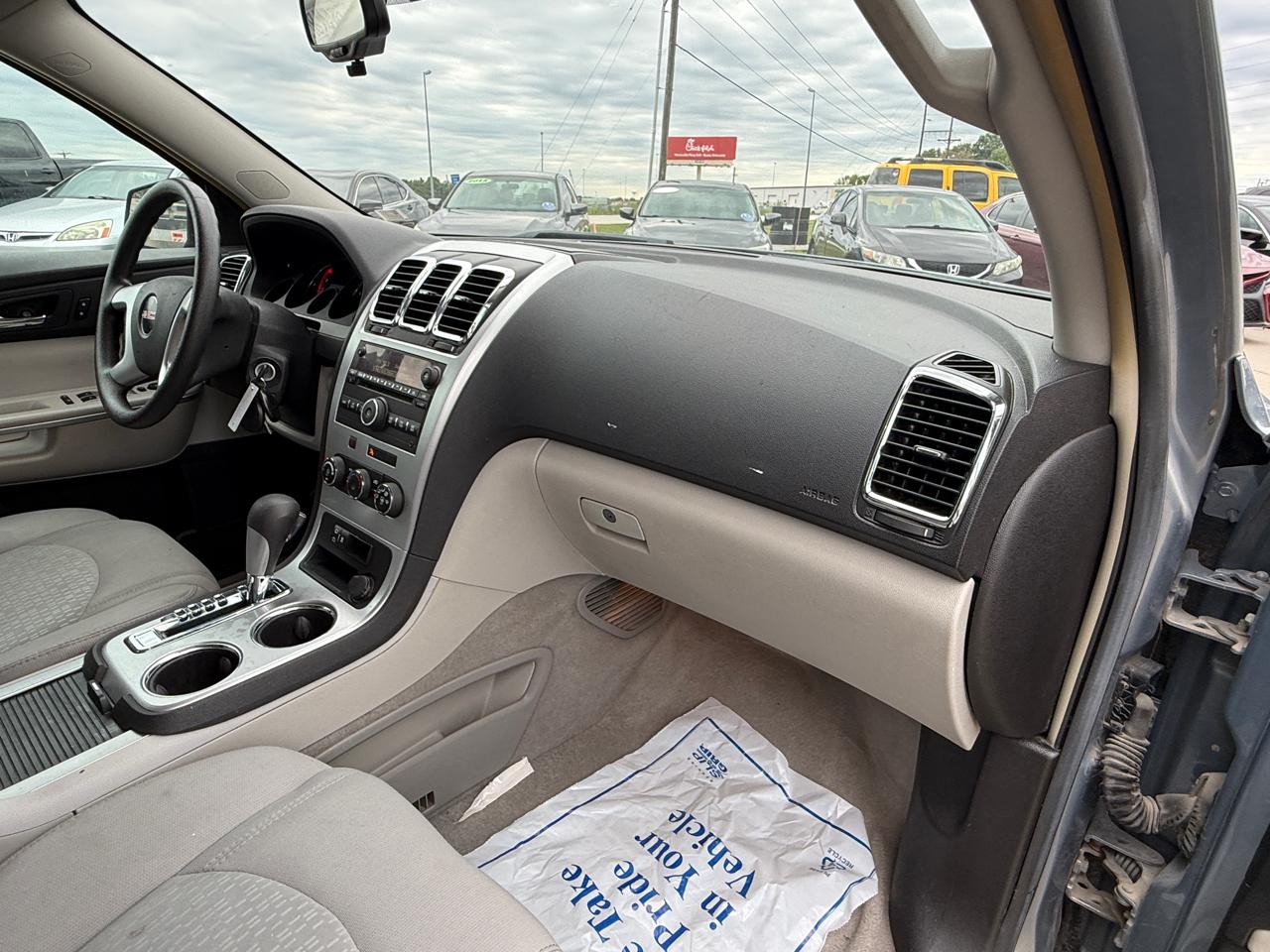GMC Acadia SLE-1 AWD 2008