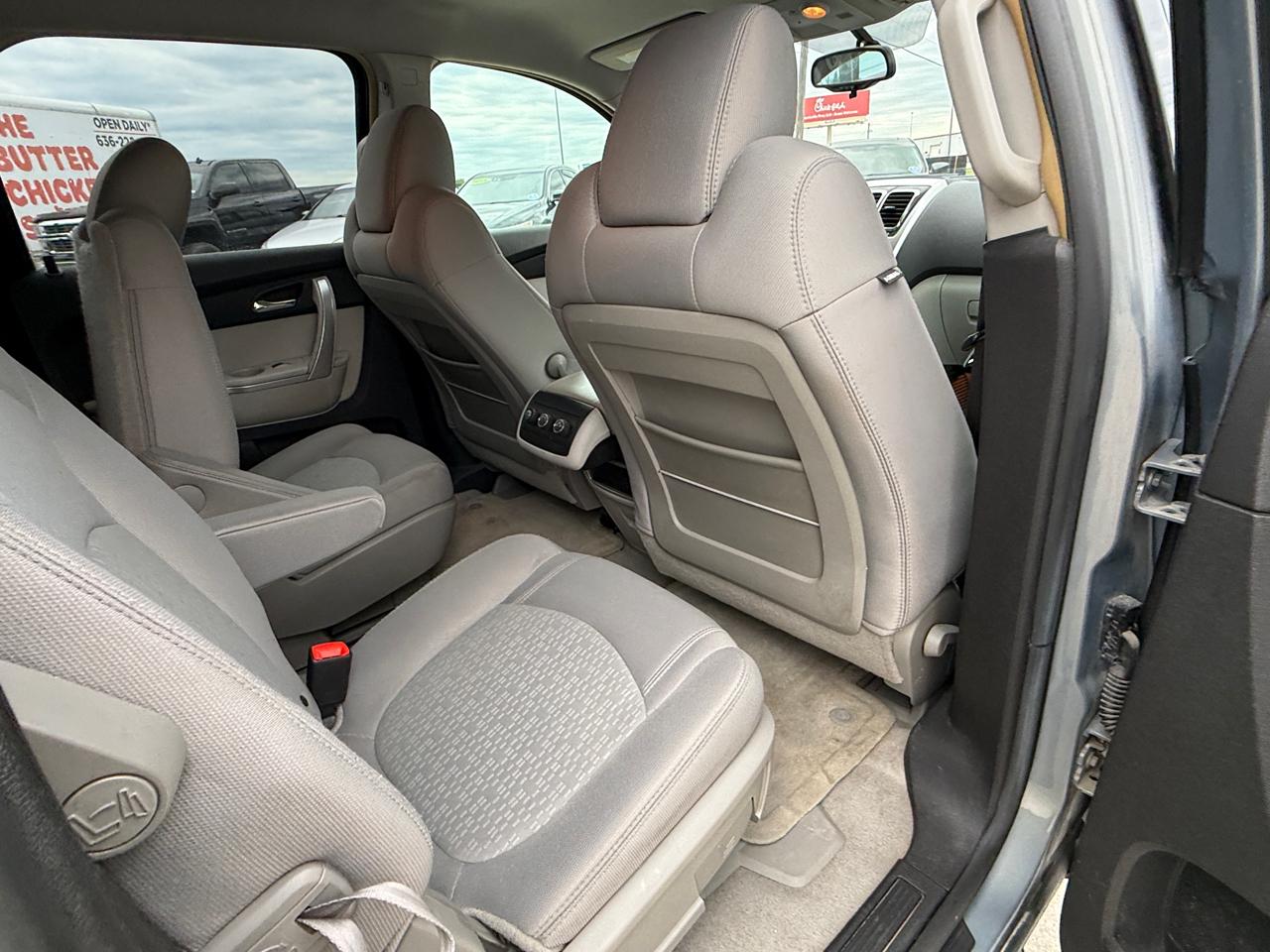 GMC Acadia SLE-1 AWD 2008