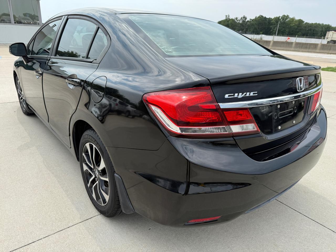 Honda Civic EX-L Sedan 5-Speed AT 2013
