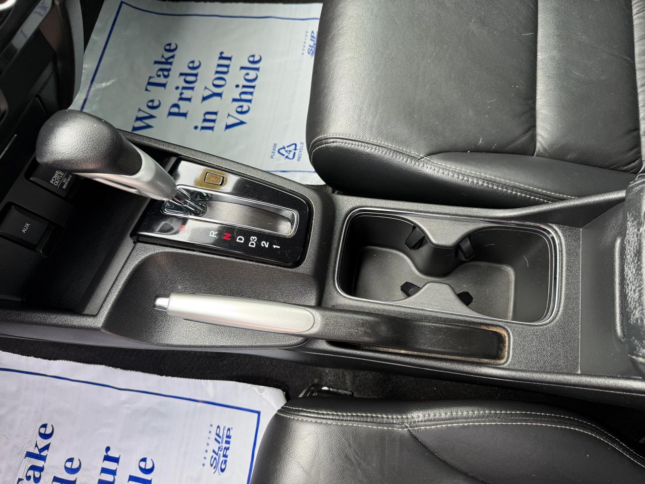 Honda Civic EX-L Sedan 5-Speed AT 2013