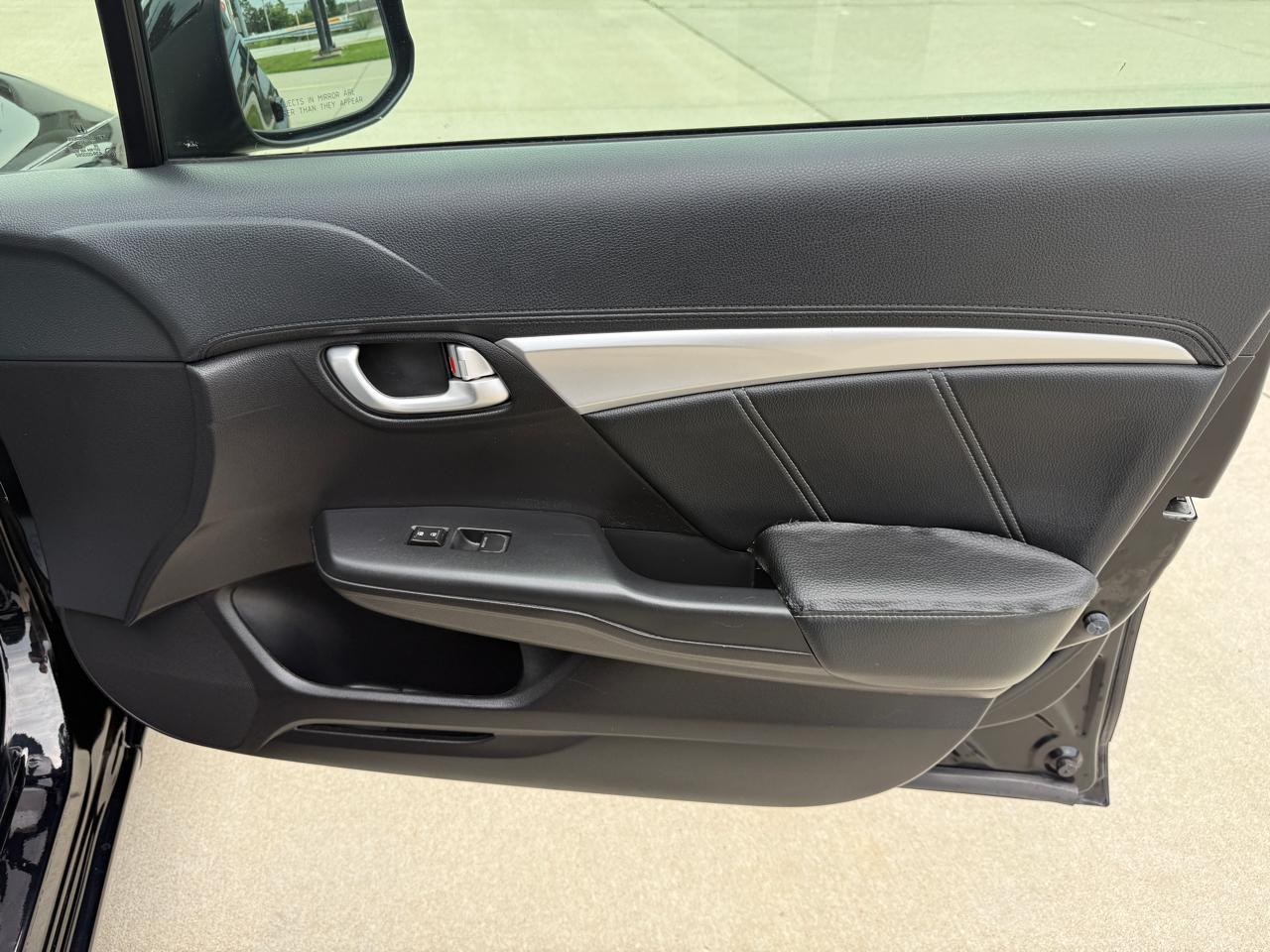 Honda Civic EX-L Sedan 5-Speed AT 2013