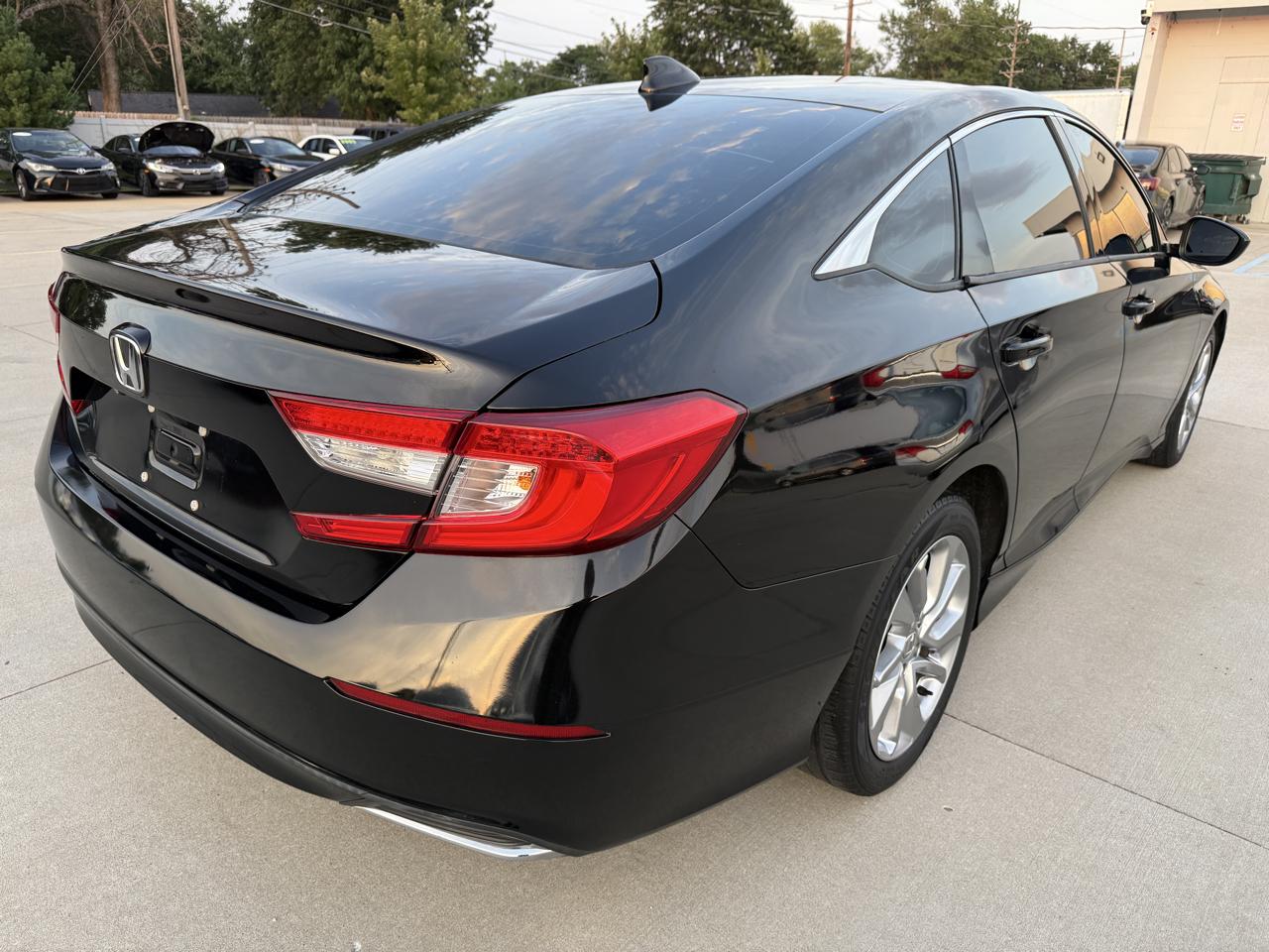 Honda Accord LX CVT 2018