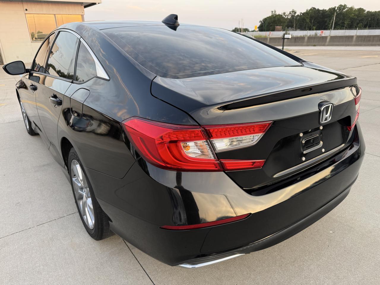 Honda Accord LX CVT 2018