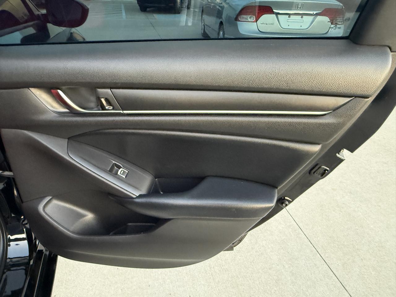 Honda Accord LX CVT 2018