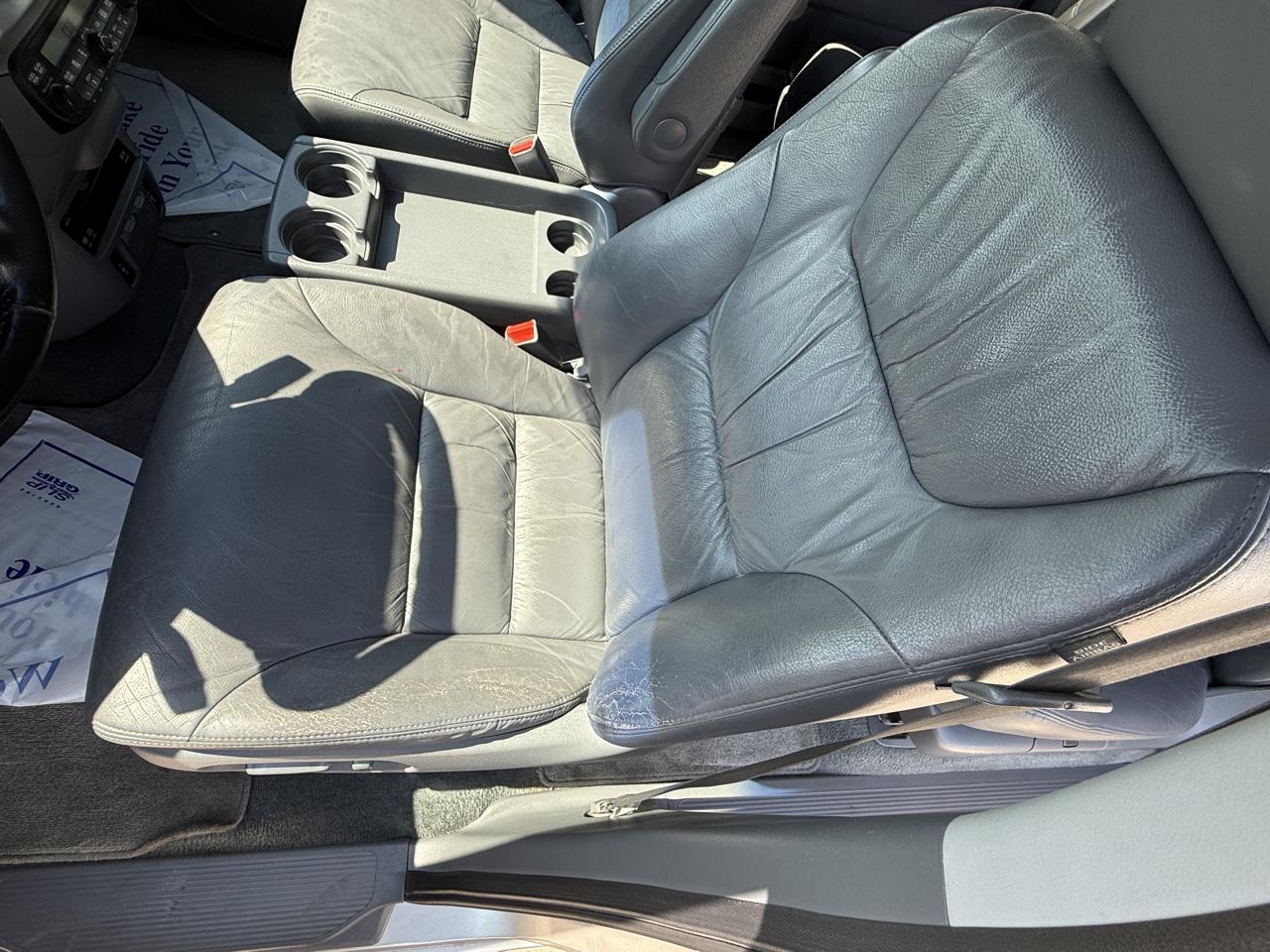 Honda Odyssey EX-L w/ DVD and Navigation 2007