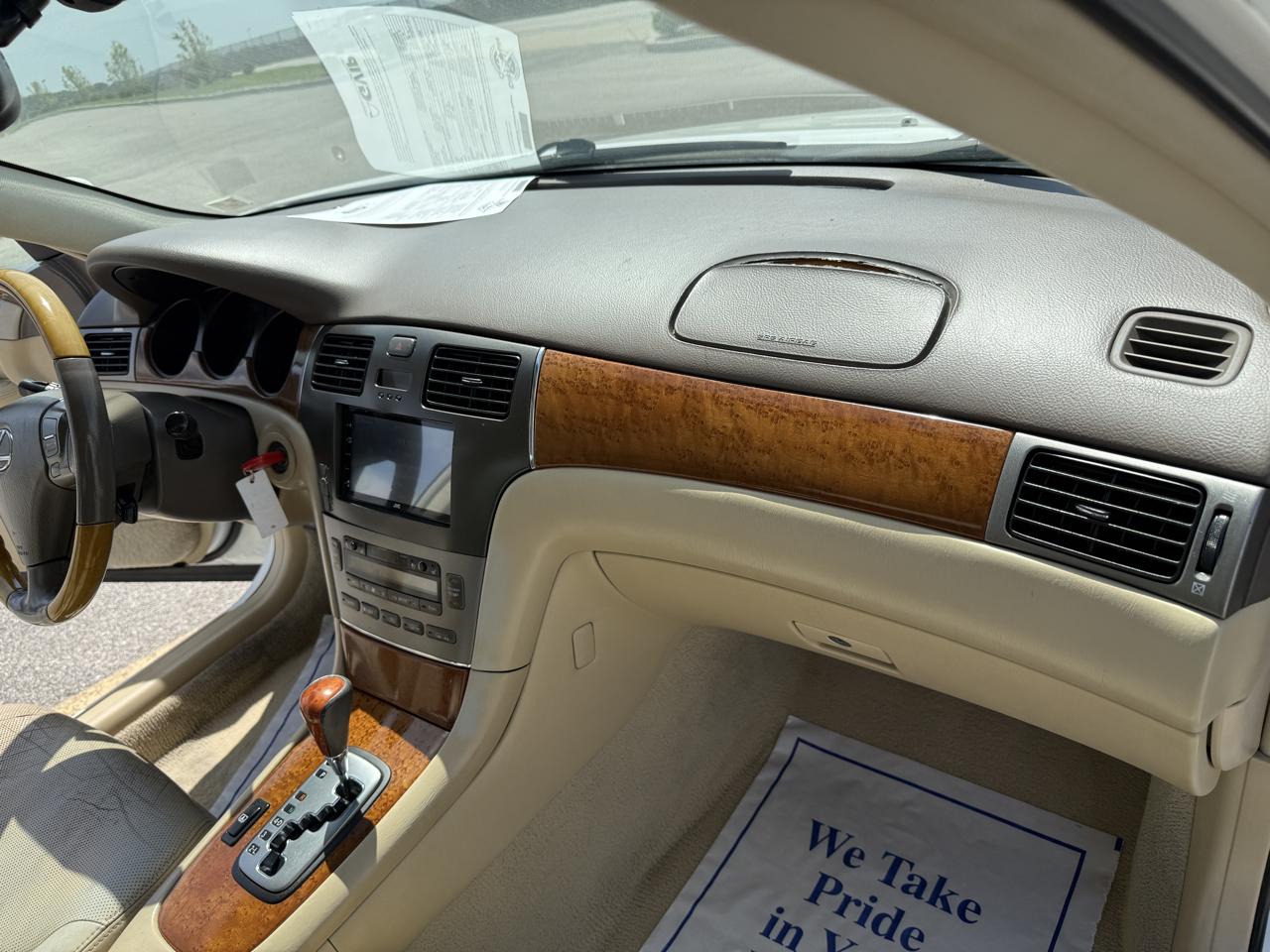 Lexus ES 330 Sedan 2005