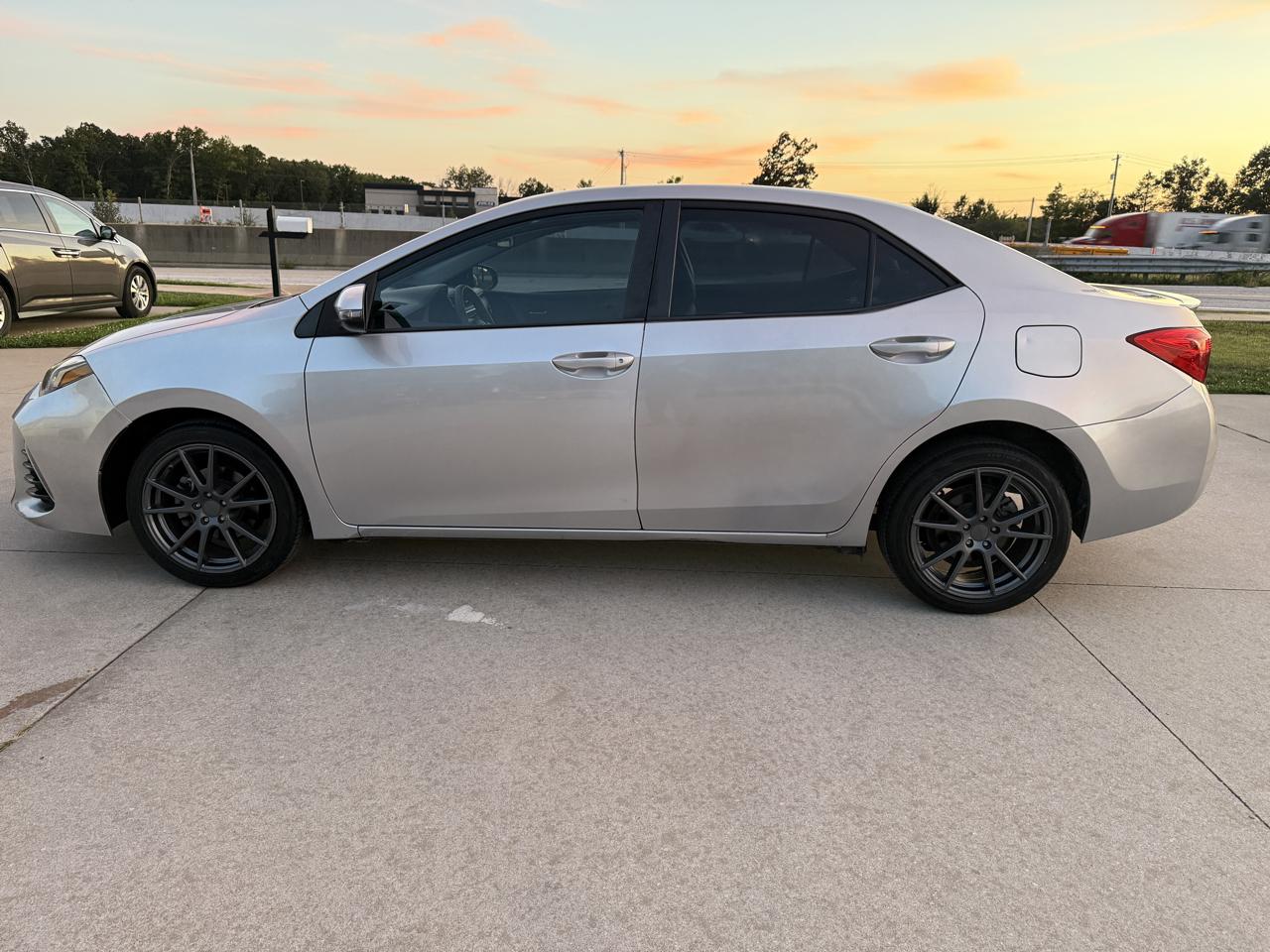 Toyota Corolla LE CVT 2017