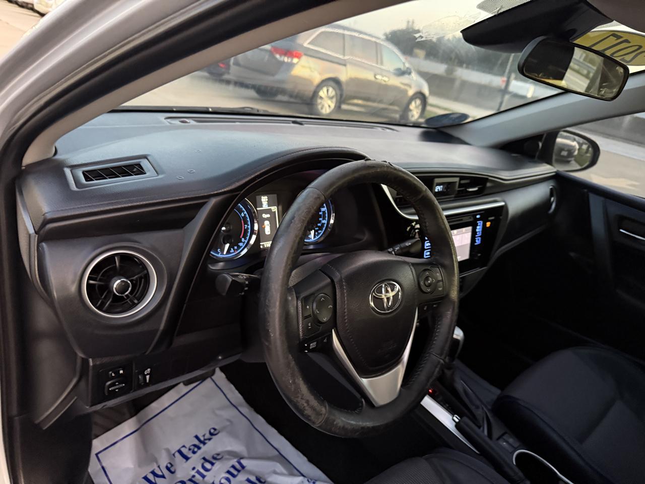 Toyota Corolla LE CVT 2017