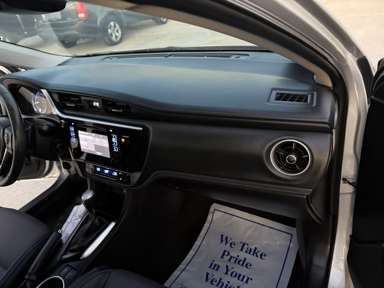 Toyota Corolla LE CVT 2017