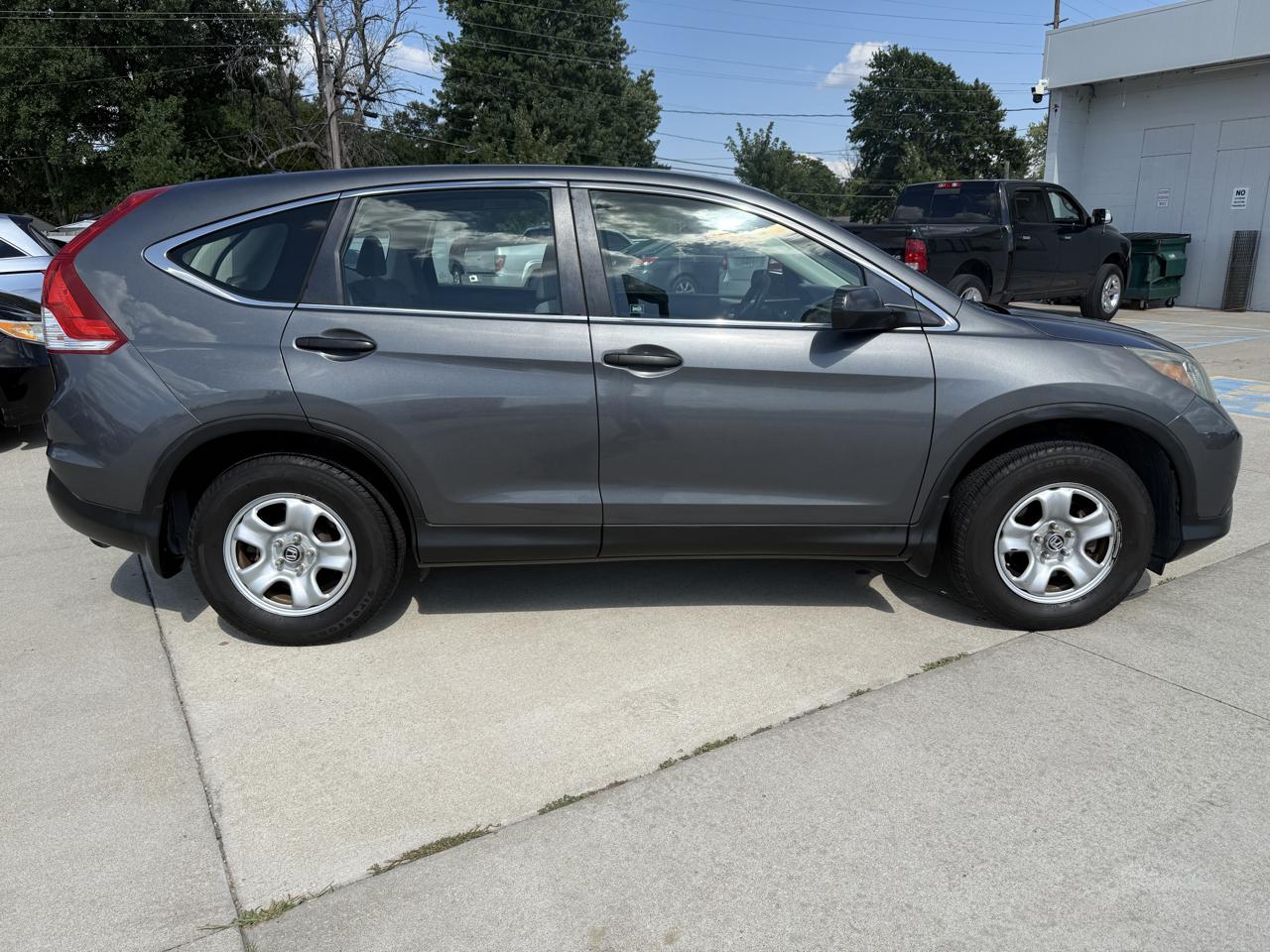 Honda CR-V LX 2WD 5-Speed AT 2012