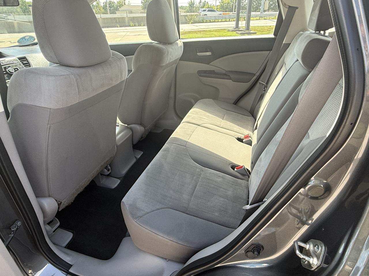 Honda CR-V LX 2WD 5-Speed AT 2012