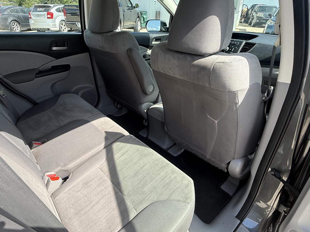 Honda CR-V LX 2WD 5-Speed AT 2012