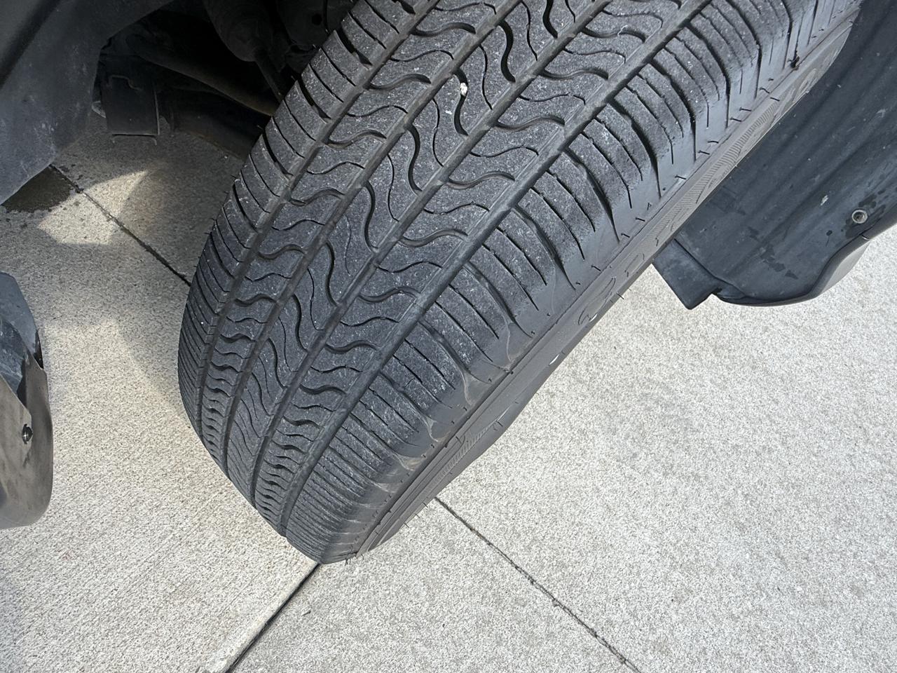 Honda CR-V LX 2WD 5-Speed AT 2012