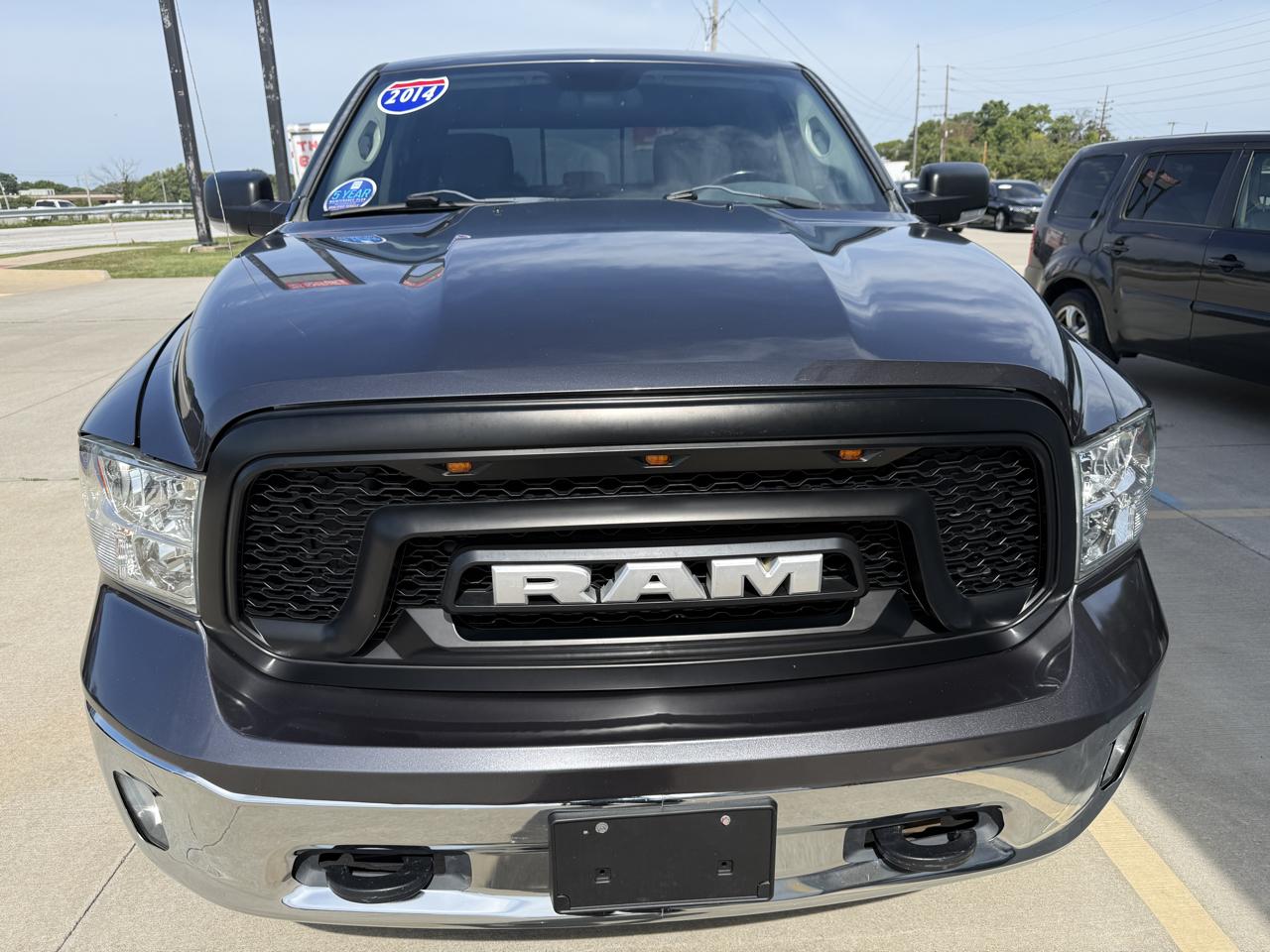 RAM 1500 SLT Crew Cab SWB 4WD 2014