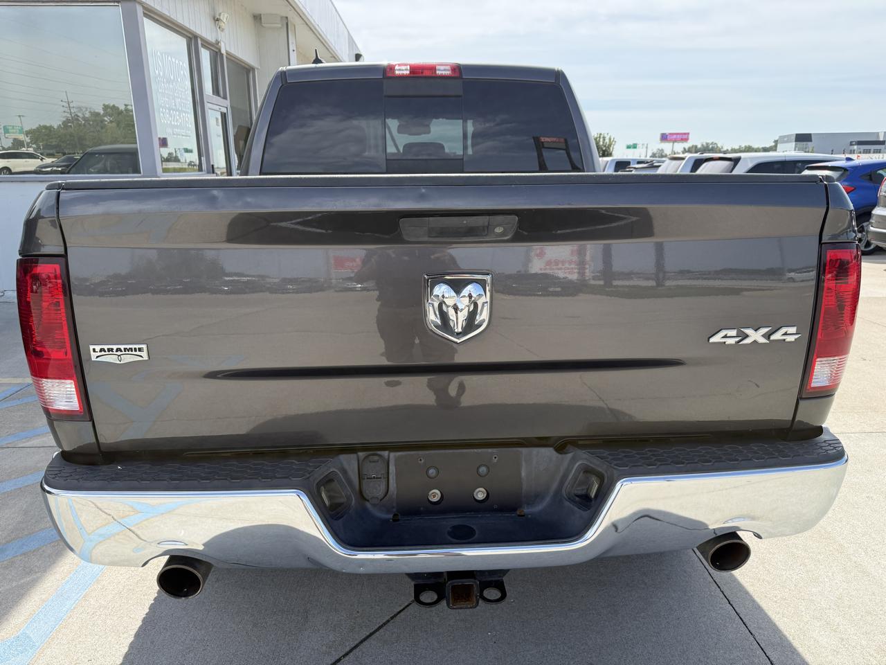 RAM 1500 SLT Crew Cab SWB 4WD 2014