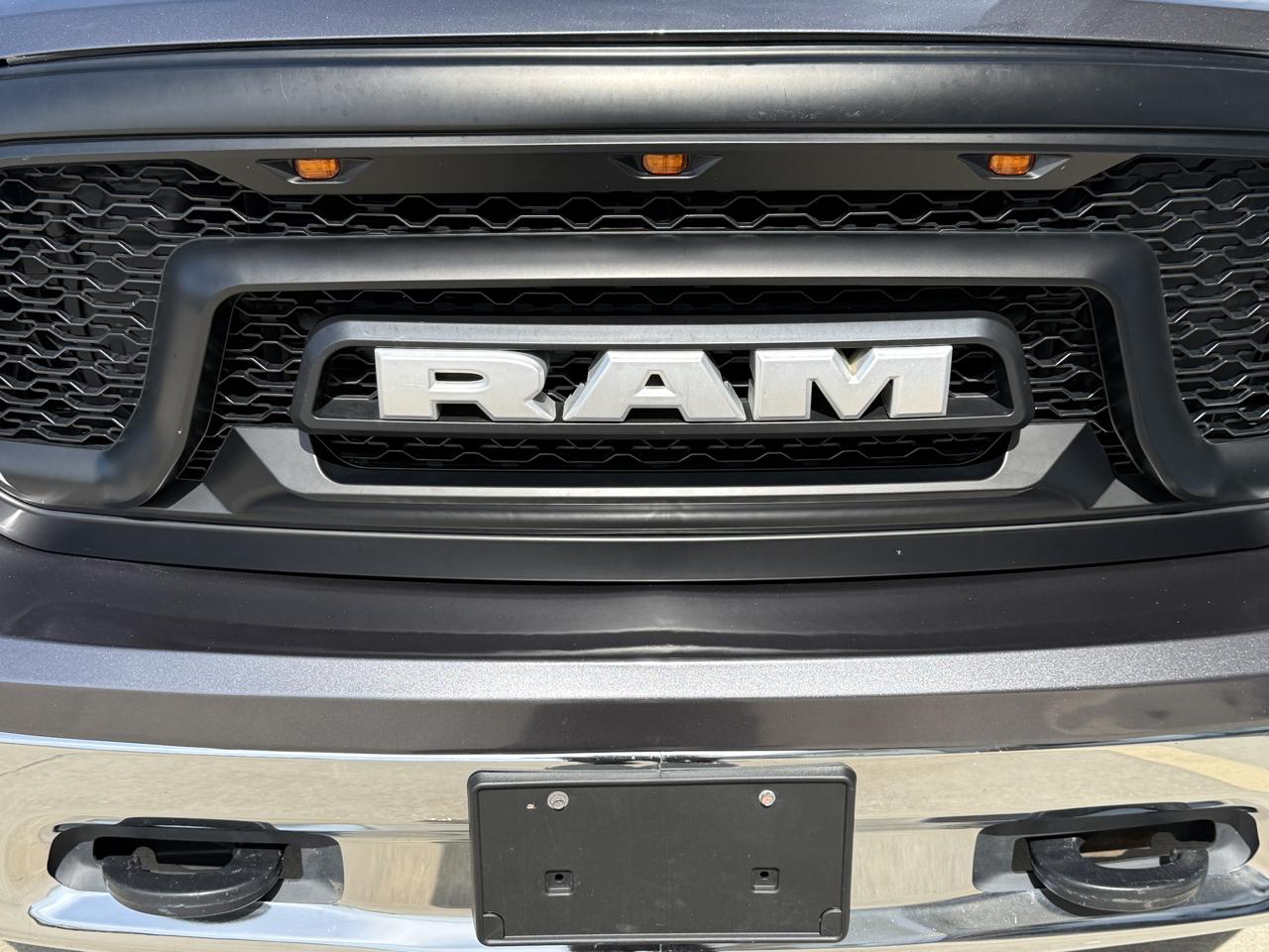 RAM 1500 SLT Crew Cab SWB 4WD 2014