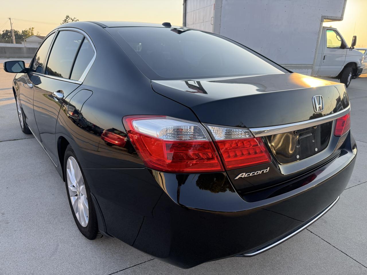 Honda Accord EX-L Sedan CVT 2013