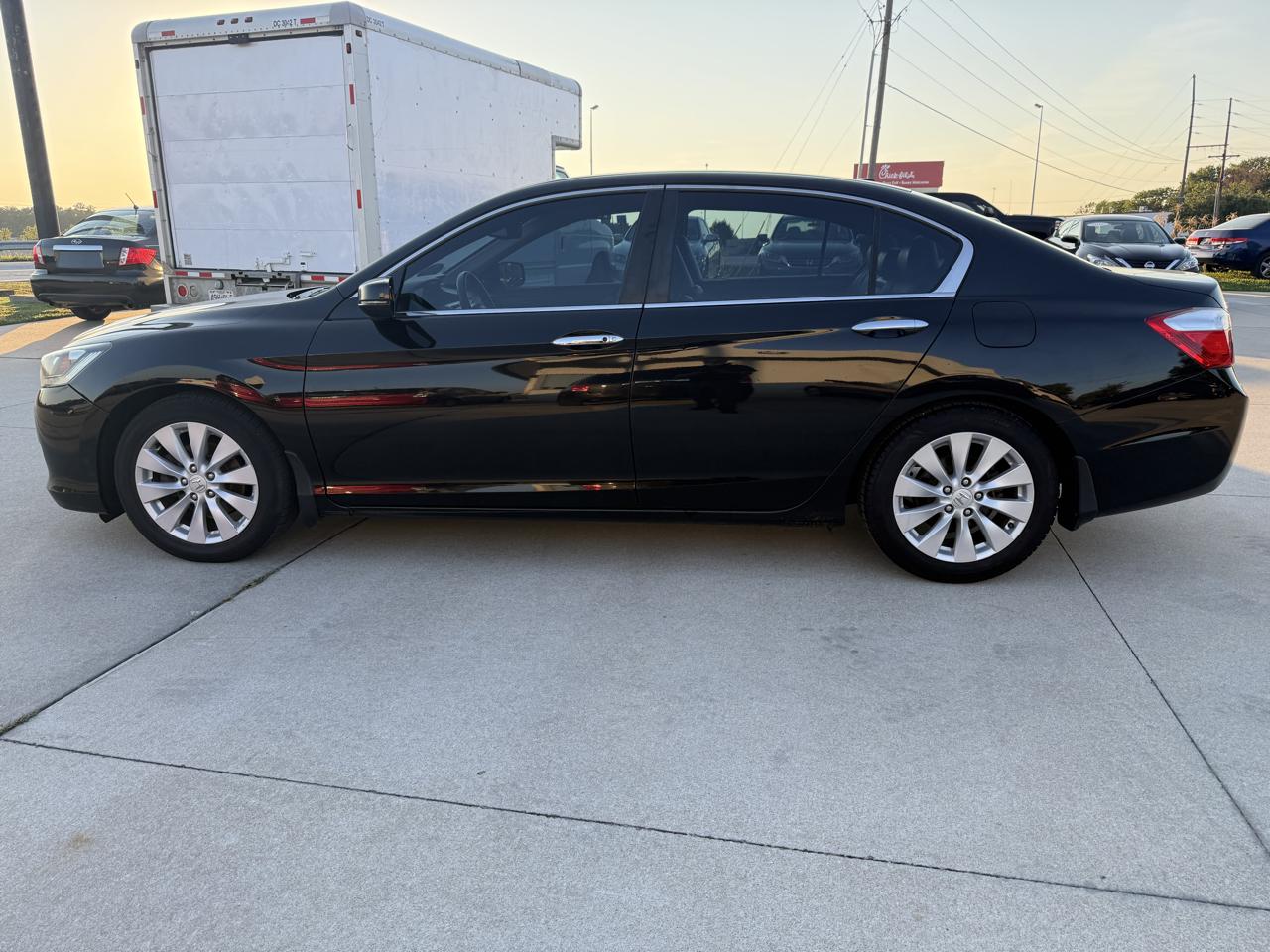 Honda Accord EX-L Sedan CVT 2013