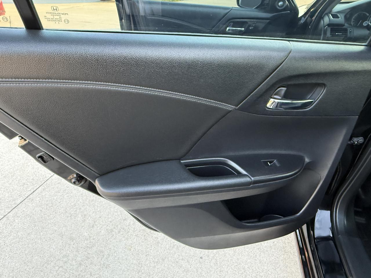 Honda Accord EX-L Sedan CVT 2013