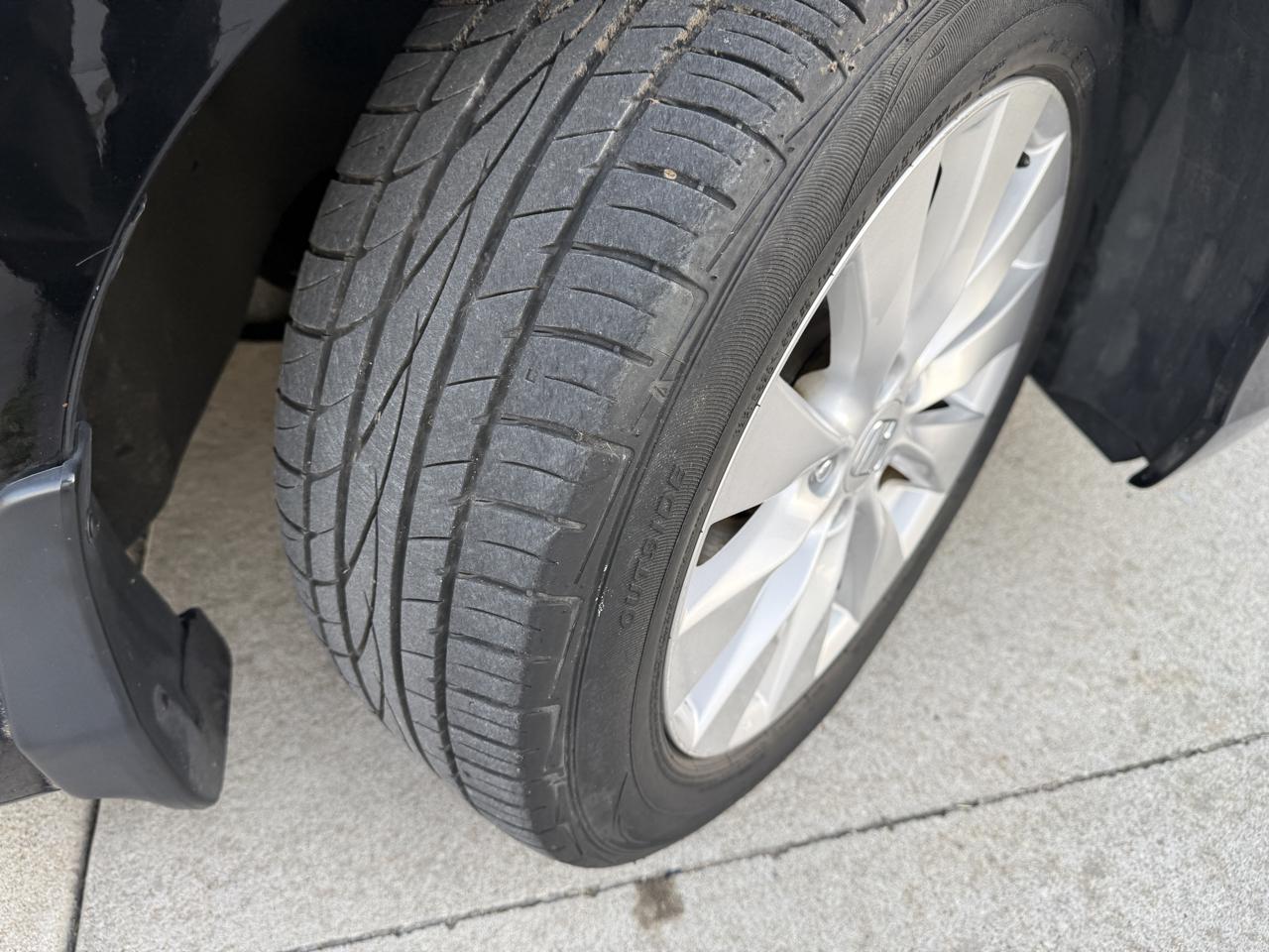 Honda Accord EX-L Sedan CVT 2013