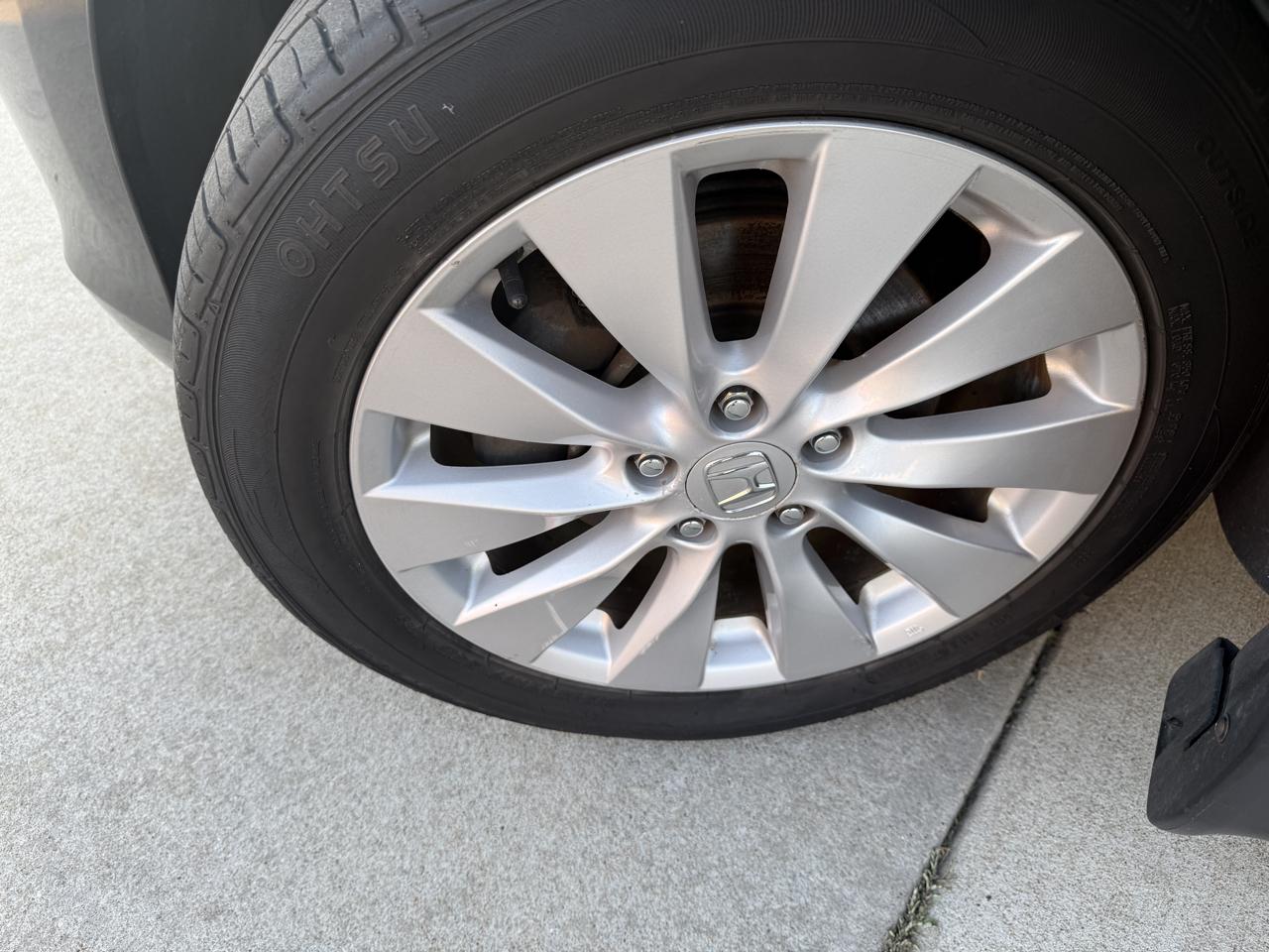 Honda Accord EX-L Sedan CVT 2013