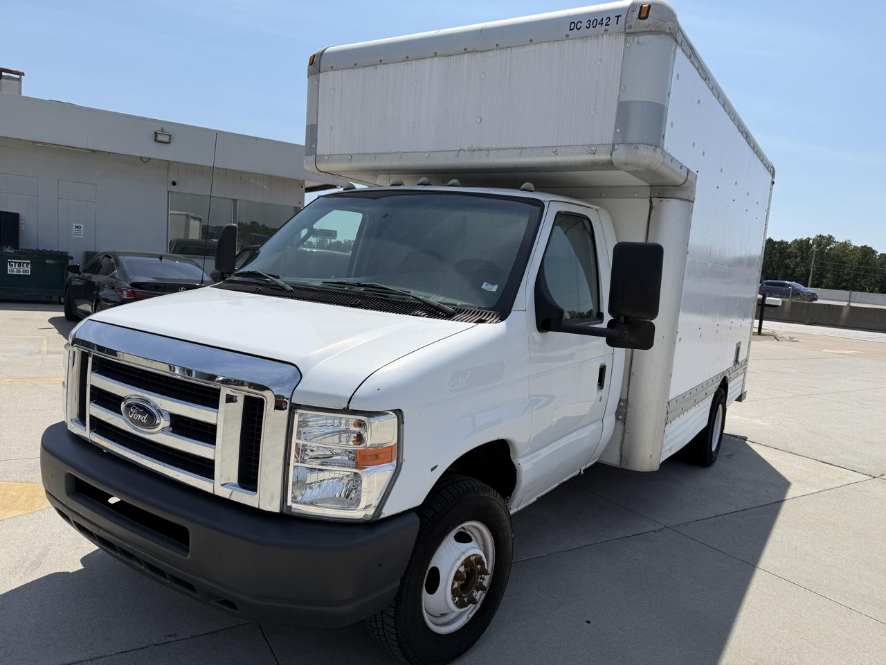 Ford Econoline E-450 2008