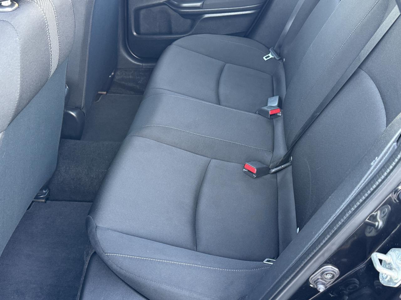 Honda Civic 4dr Sdn LX Auto 2017