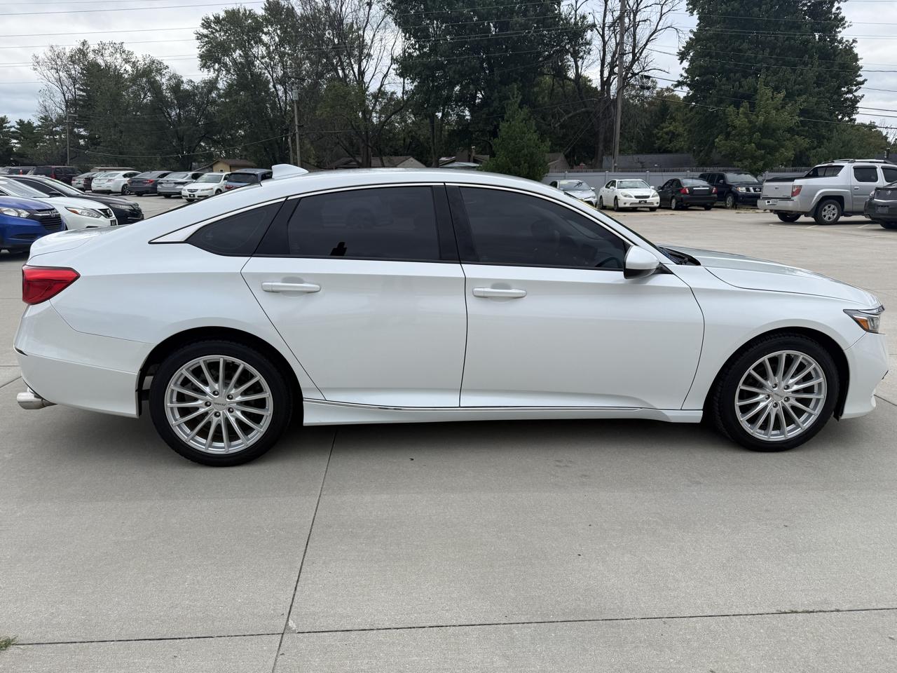 Honda Accord LX CVT 2019
