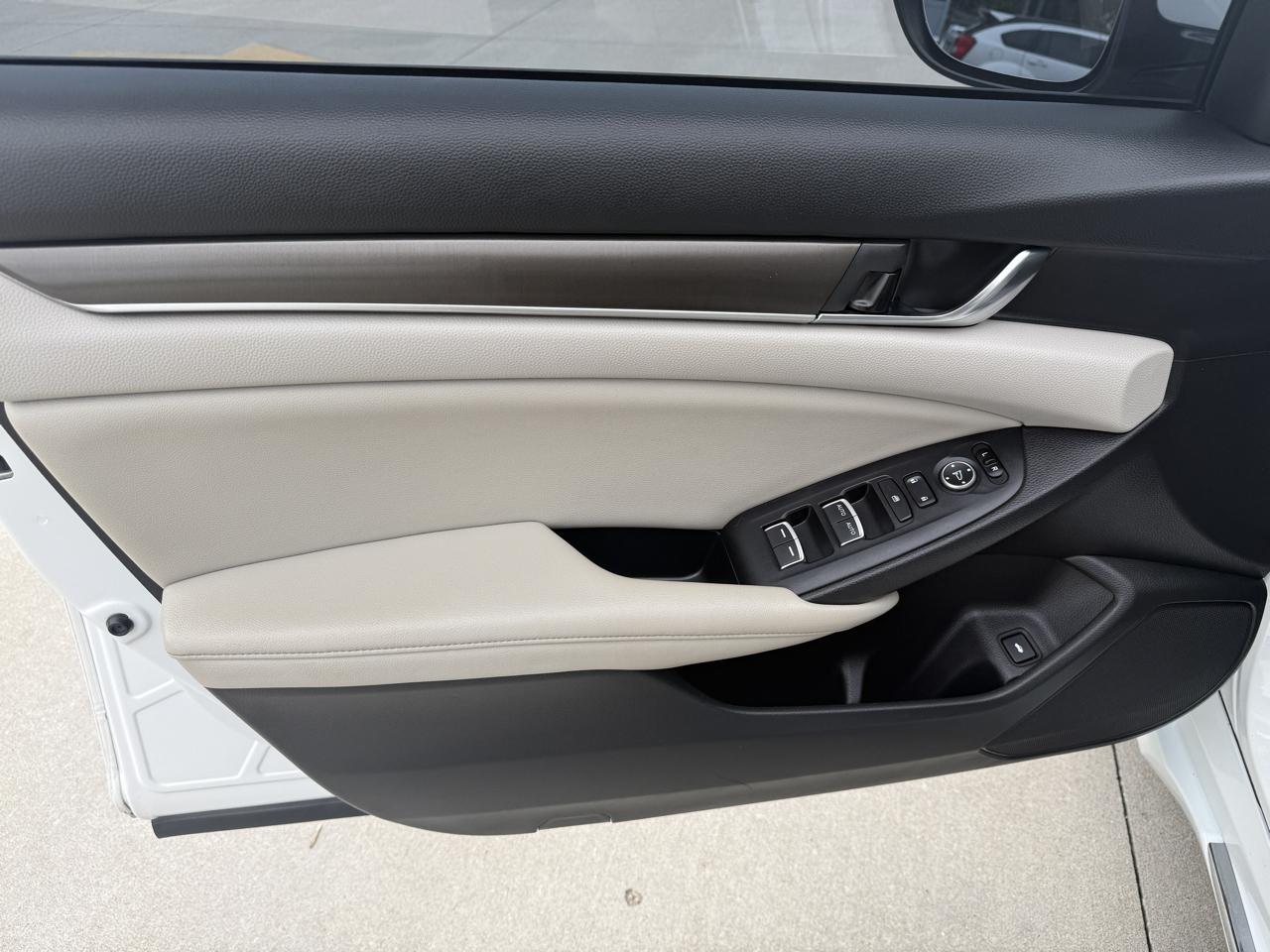 Honda Accord LX CVT 2019