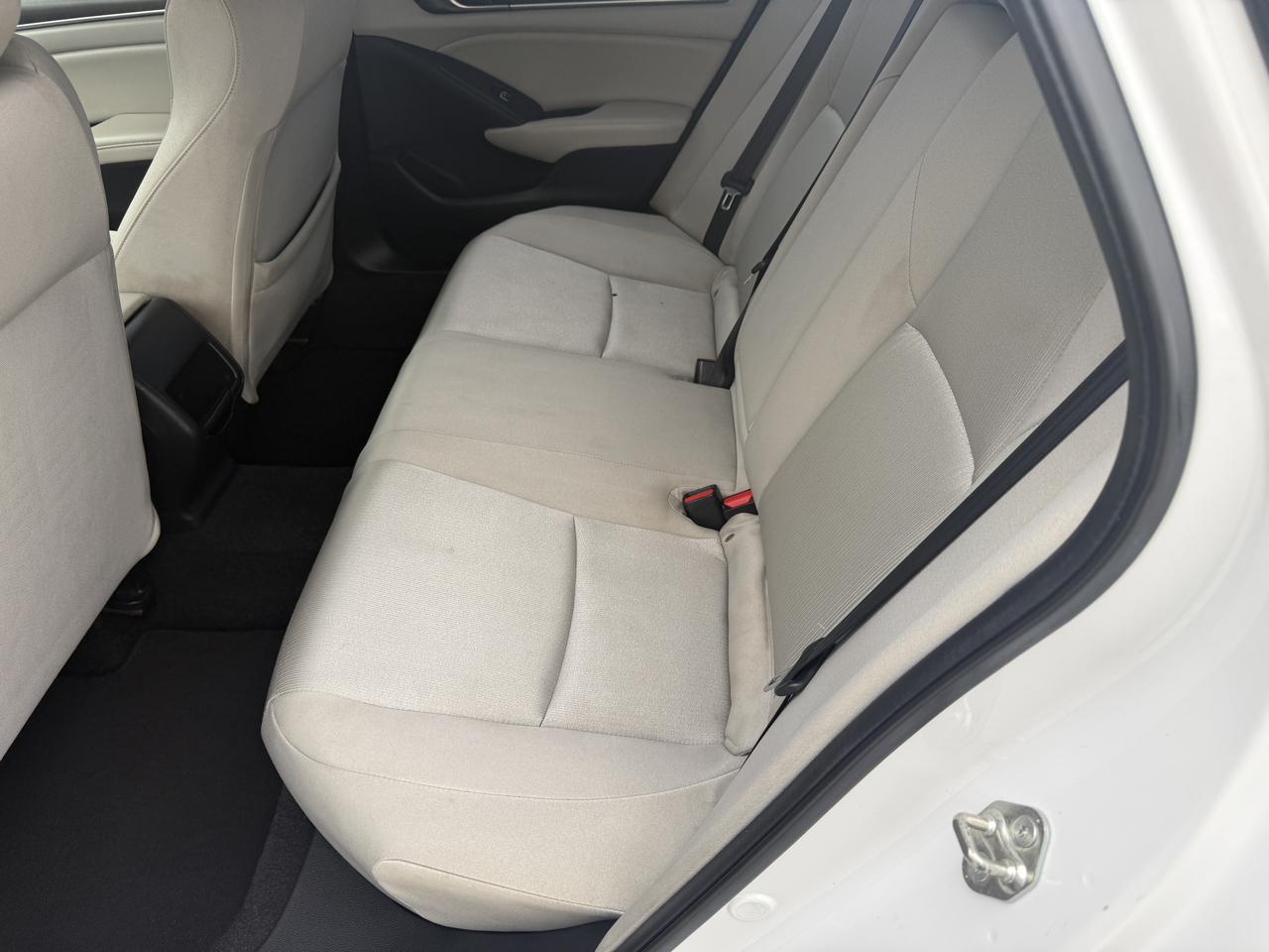 Honda Accord LX CVT 2019