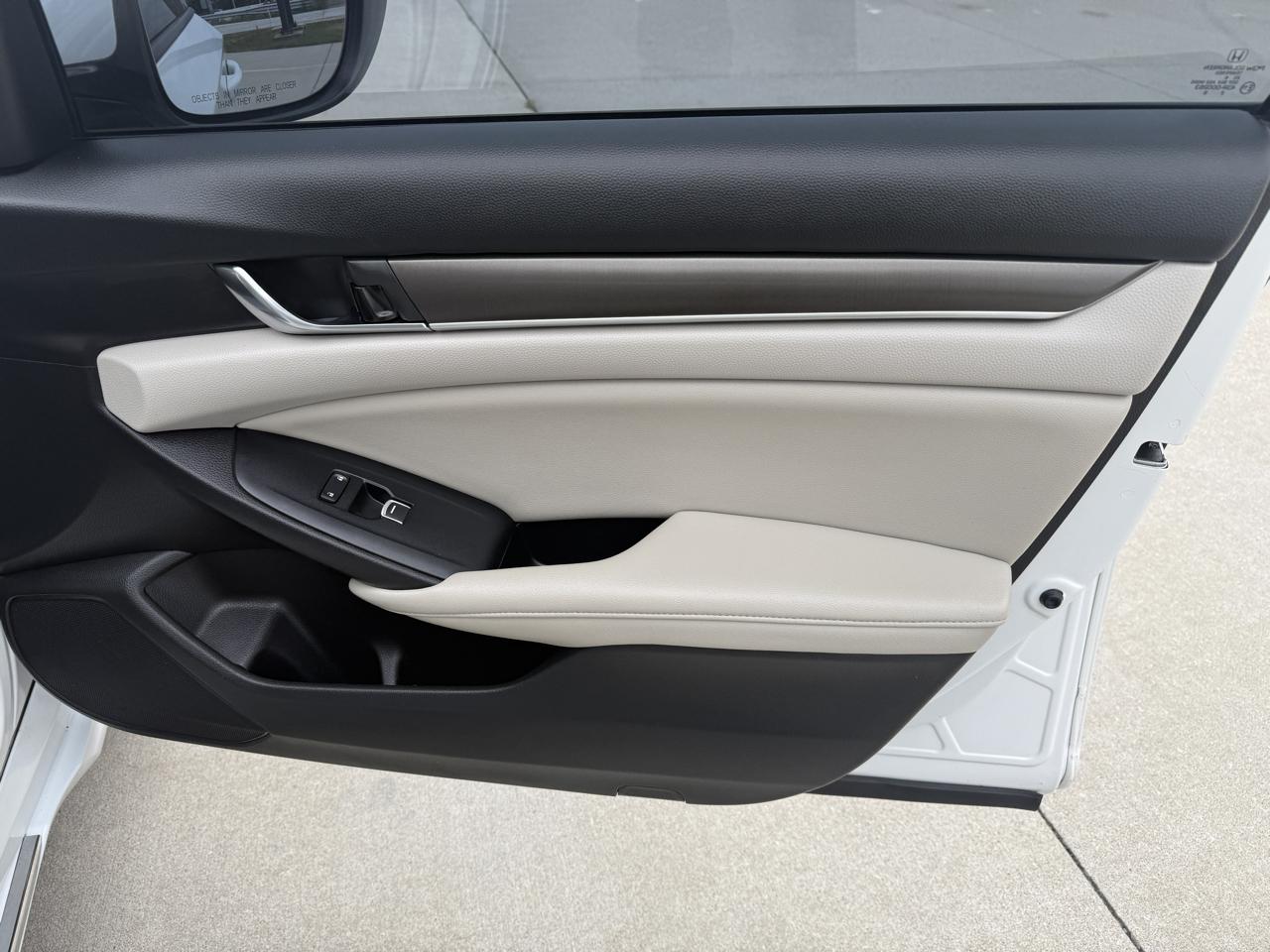 Honda Accord LX CVT 2019