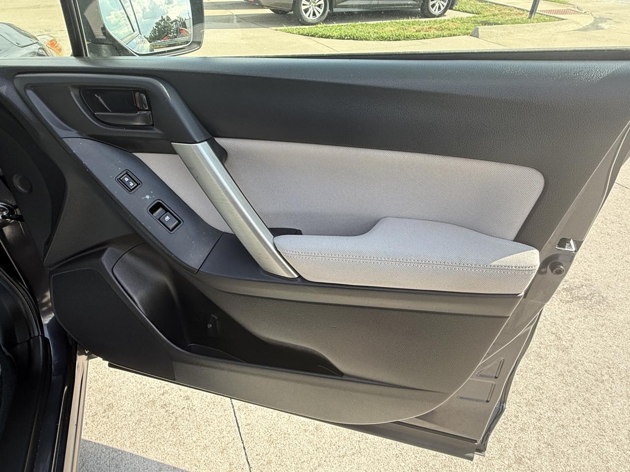 Subaru Forester 2.5i Premium 2015