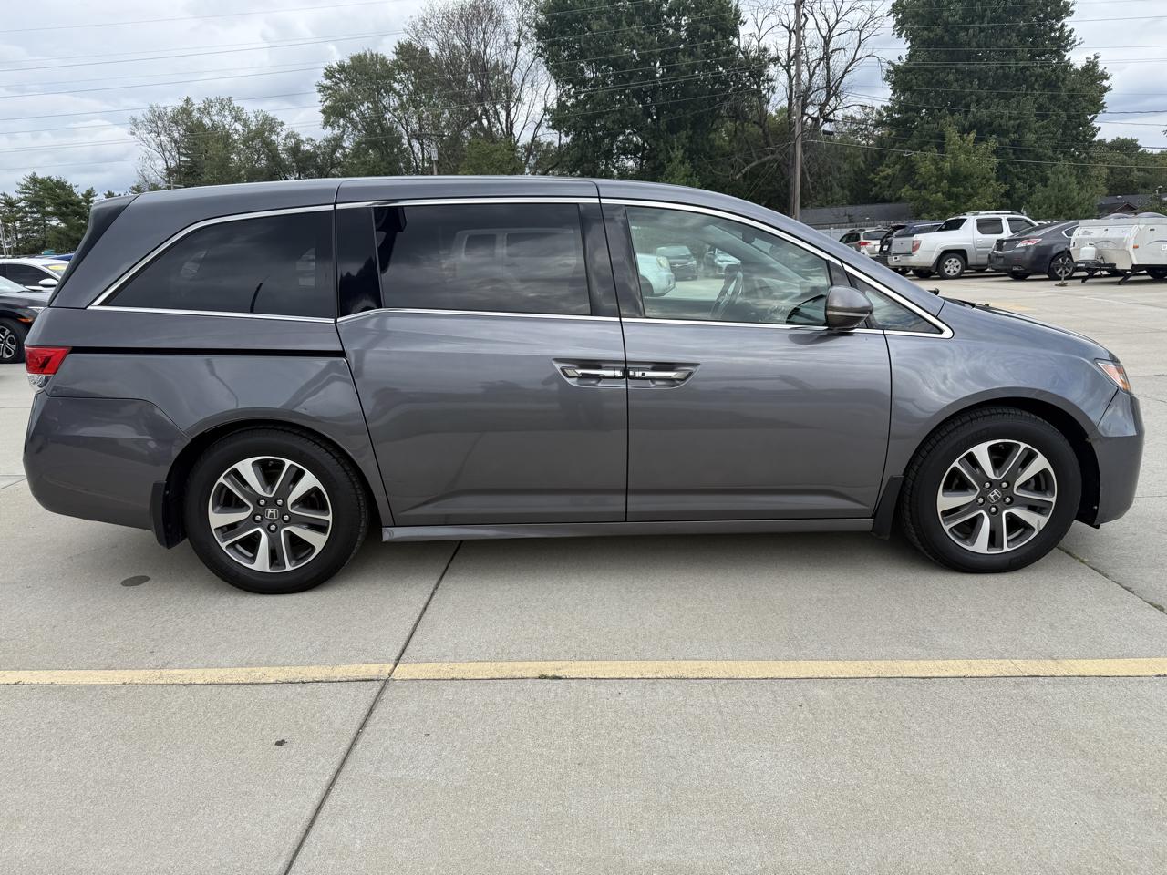 Honda Odyssey Touring 2014