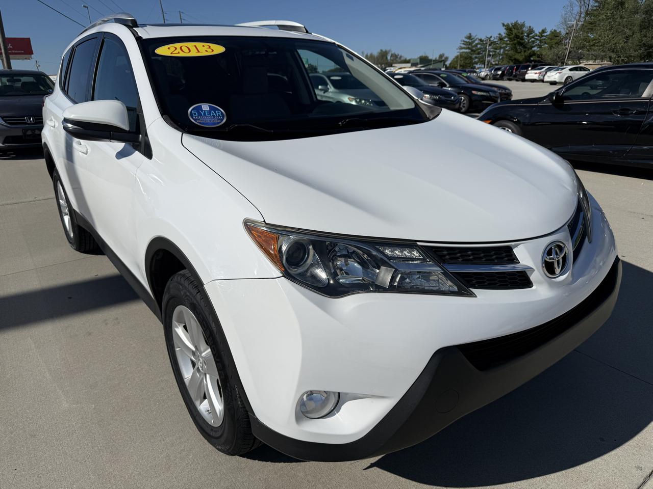 Toyota RAV4 XLE FWD 2013