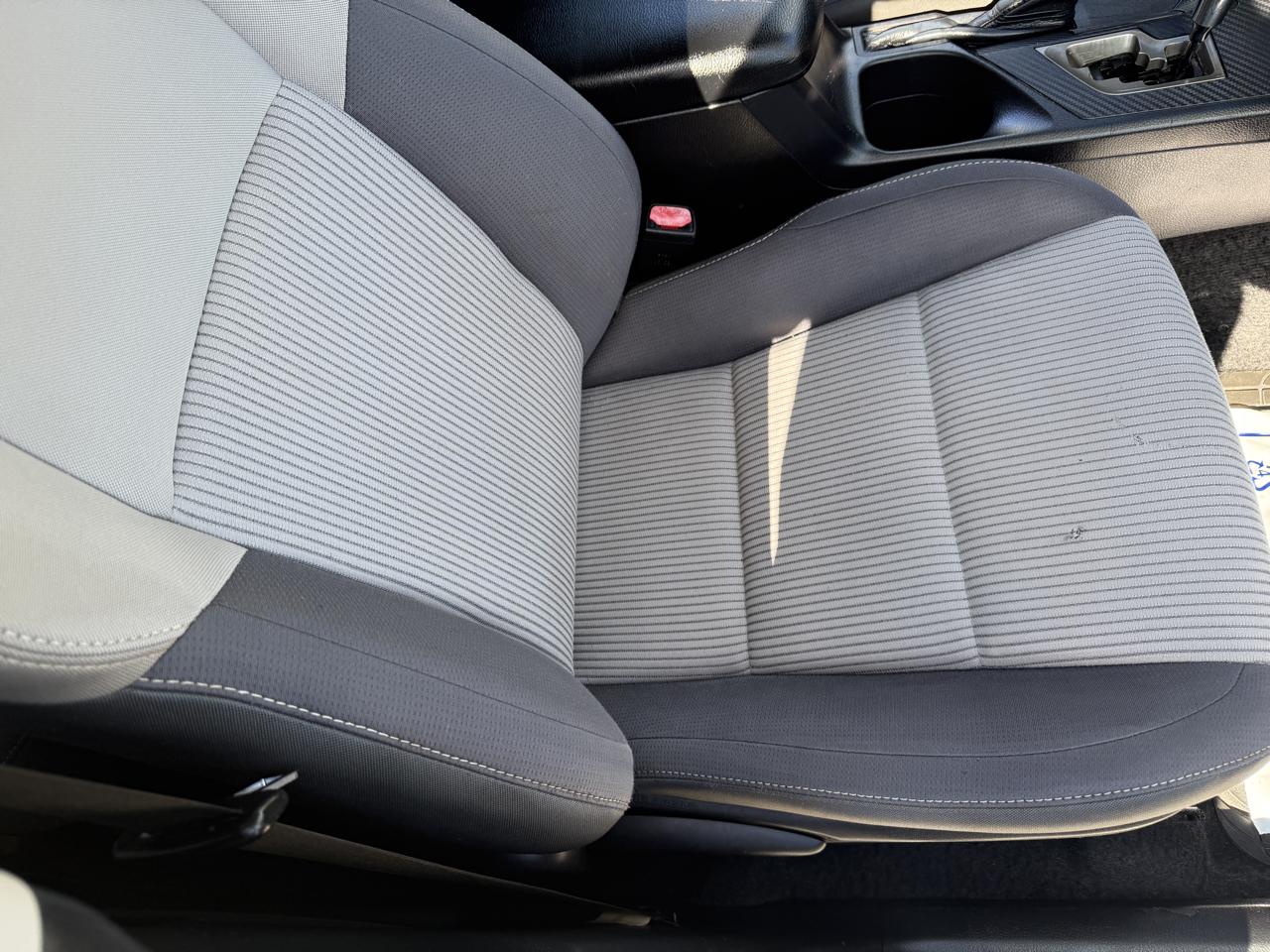 Toyota RAV4 XLE FWD 2013