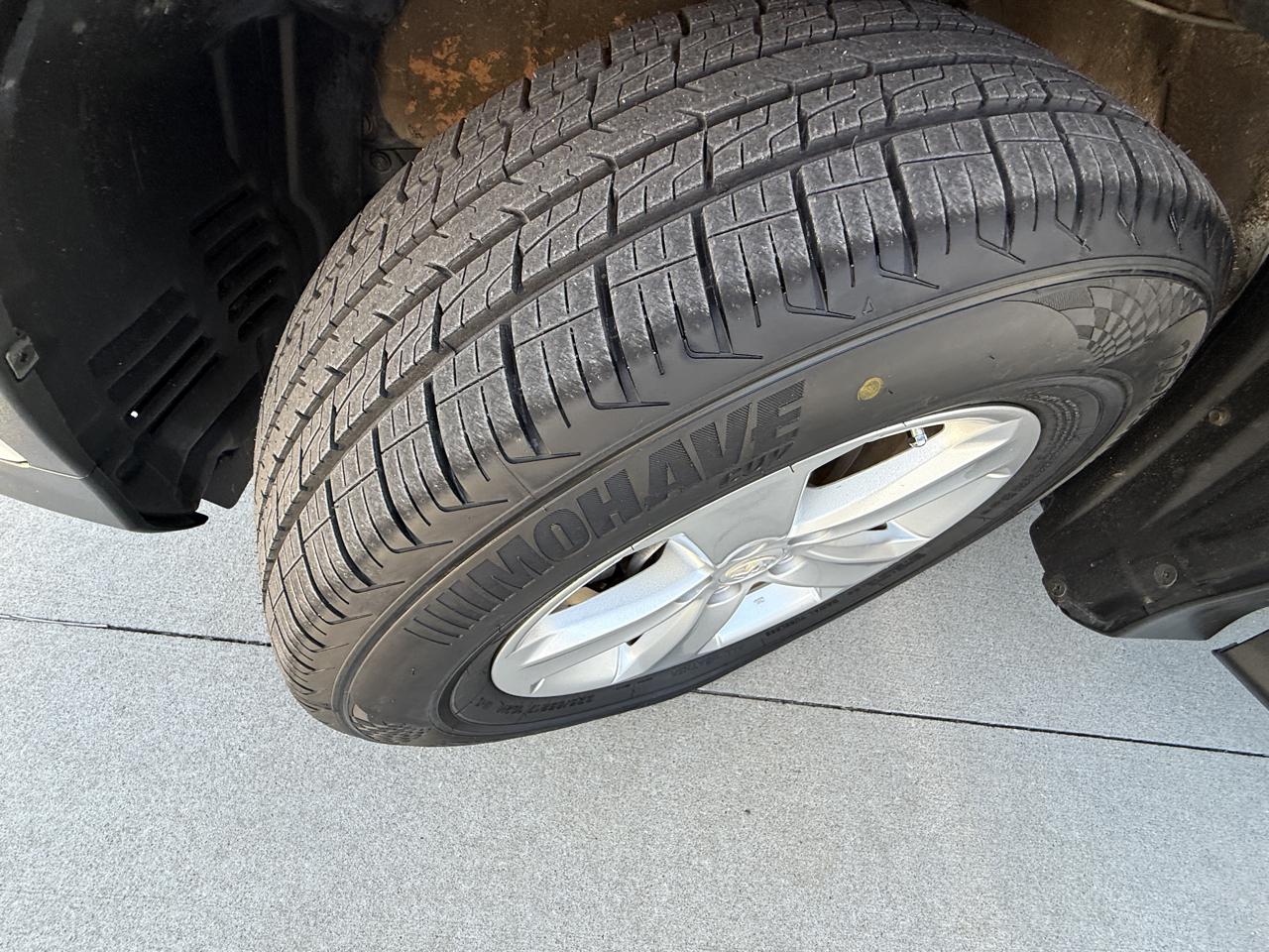 Toyota RAV4 XLE FWD 2013