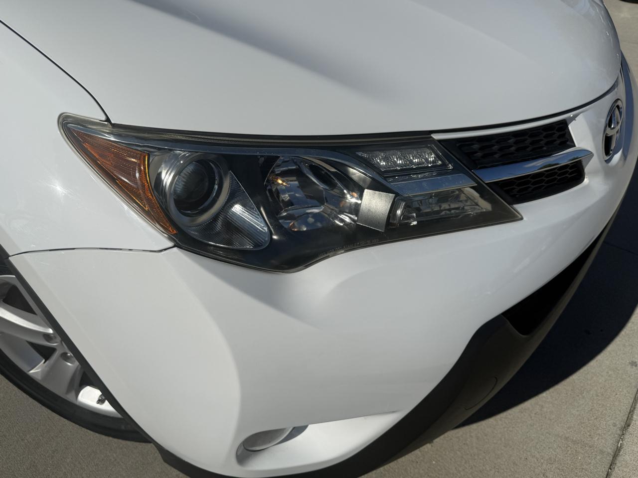 Toyota RAV4 XLE FWD 2013