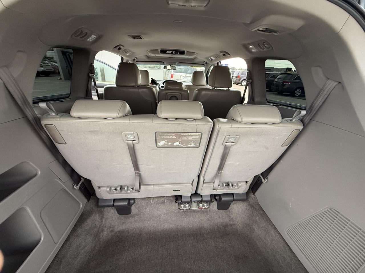 Honda Odyssey Touring 2012
