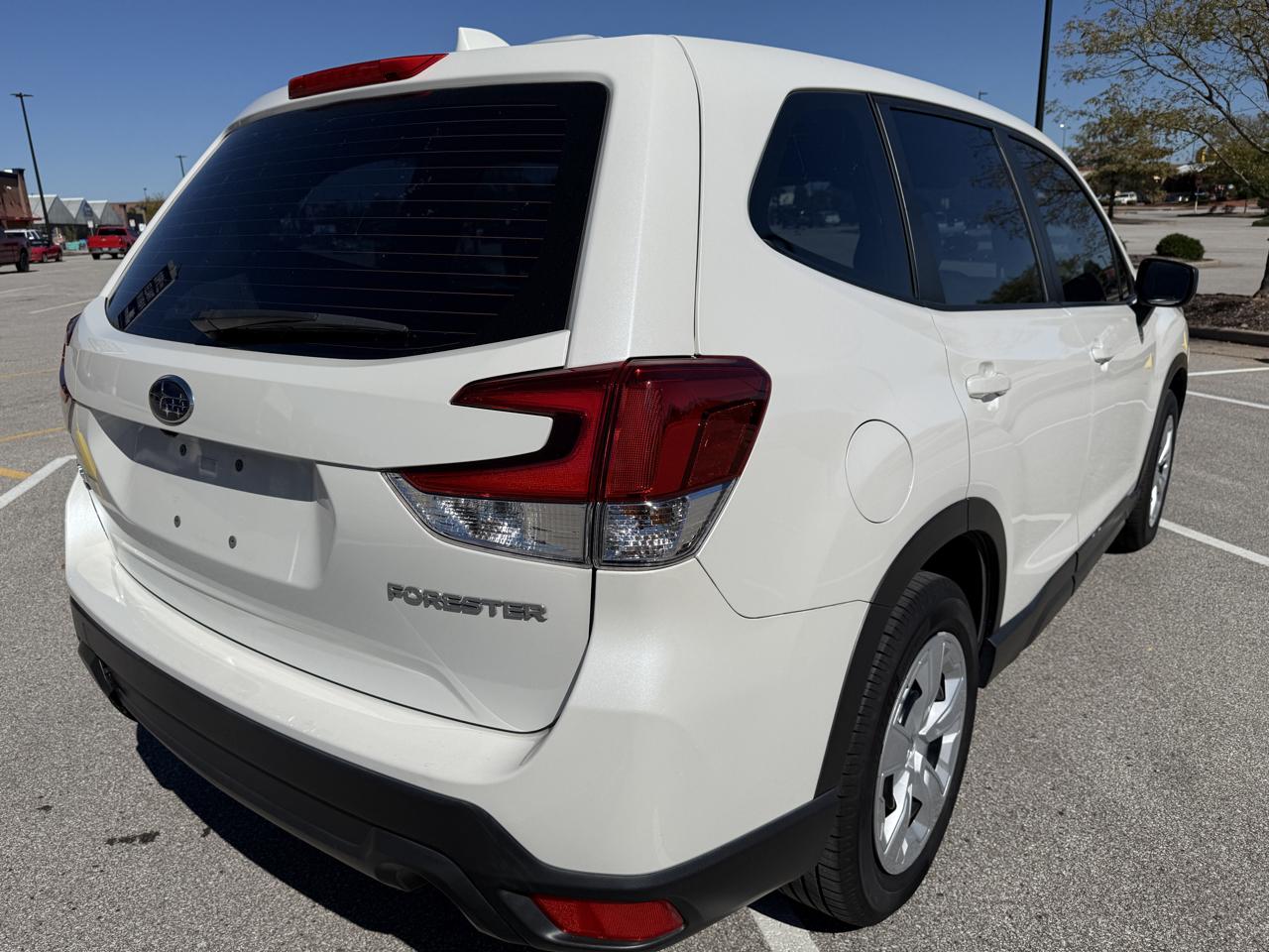 Subaru Forester Base 2023