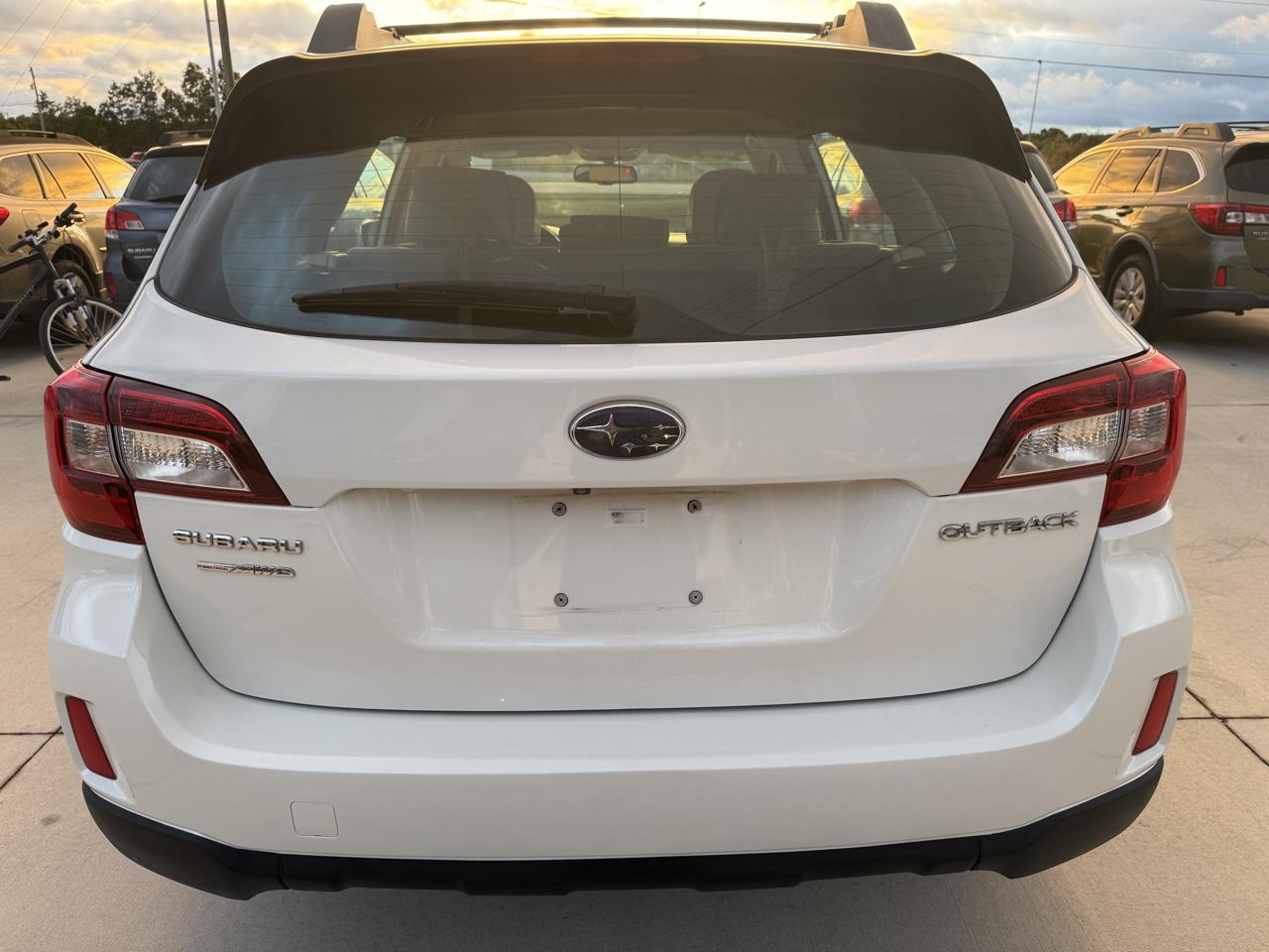 Subaru Outback 2.5i 2015