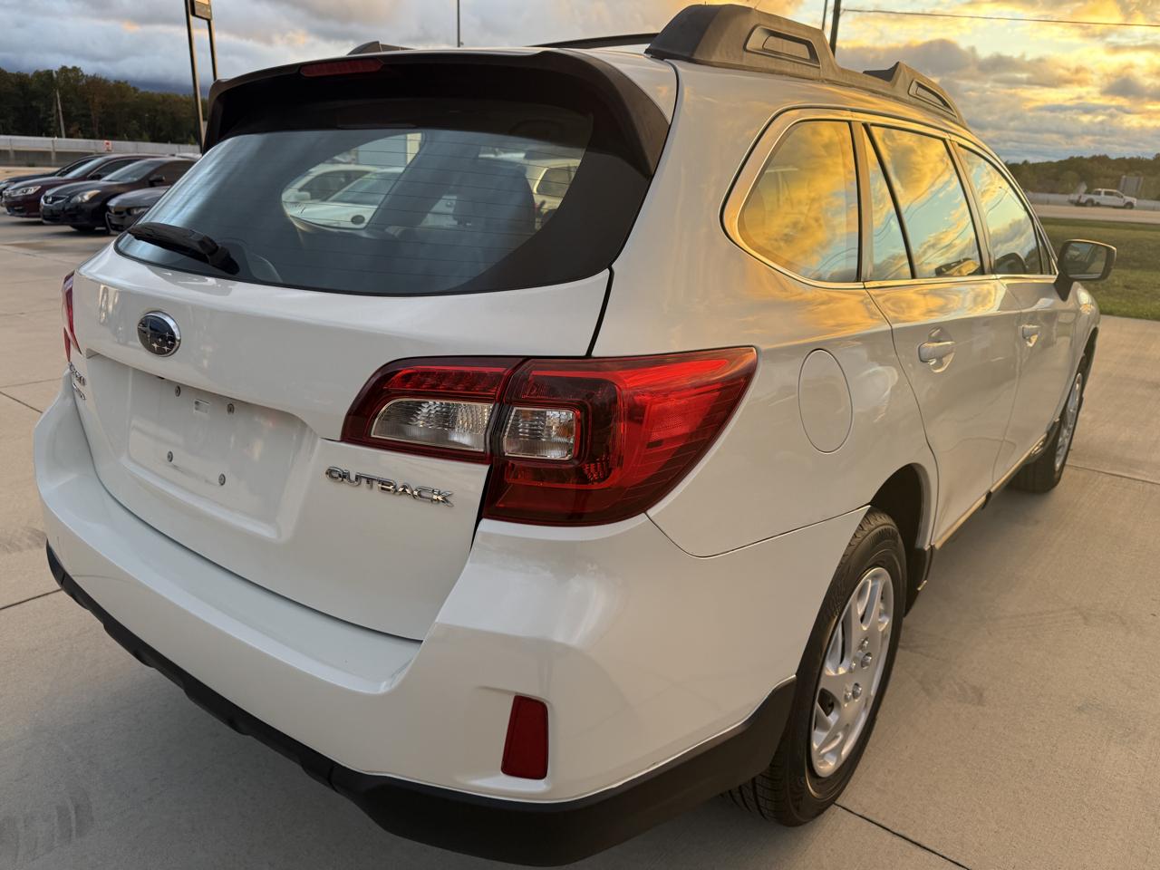 Subaru Outback 2.5i 2015
