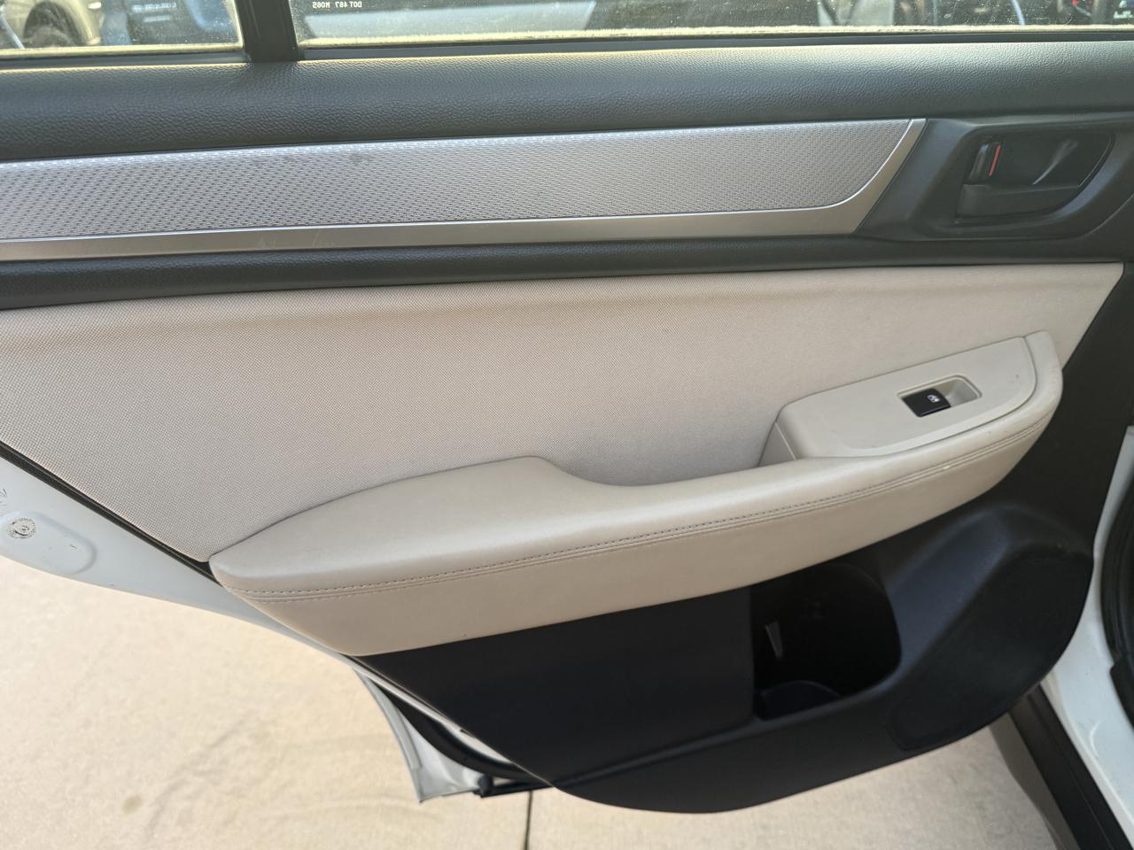 Subaru Outback 2.5i 2015