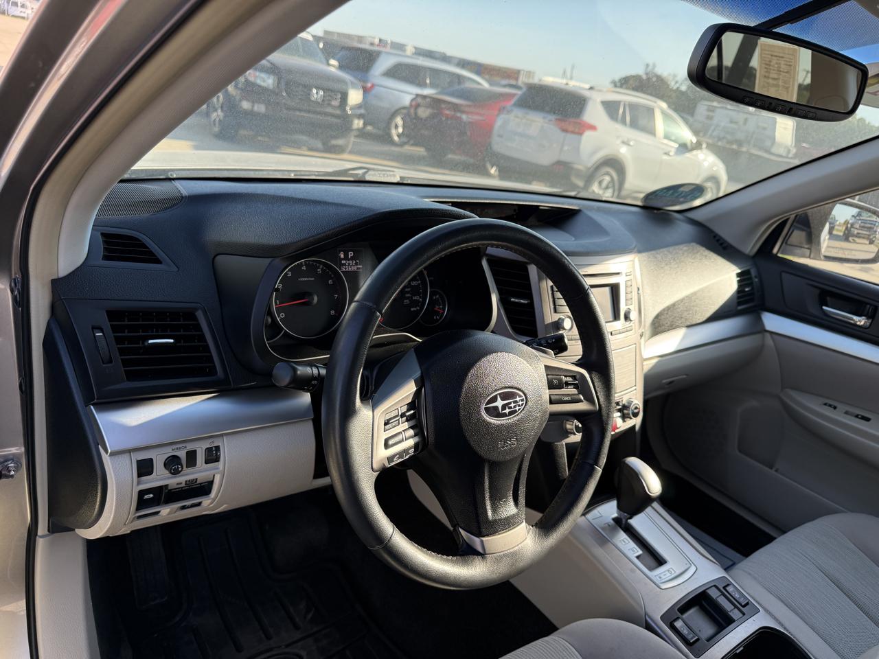 Subaru Outback 2.5i Premium 2014