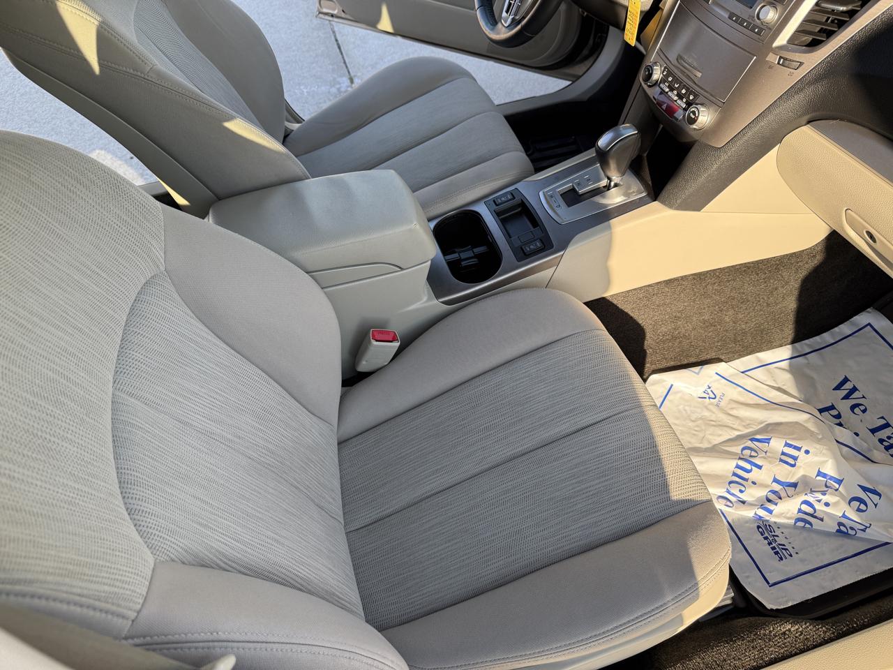 Subaru Outback 2.5i Premium 2014