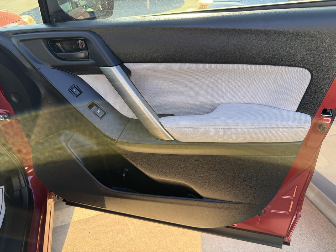 Subaru Forester 2.5i Premium 2015