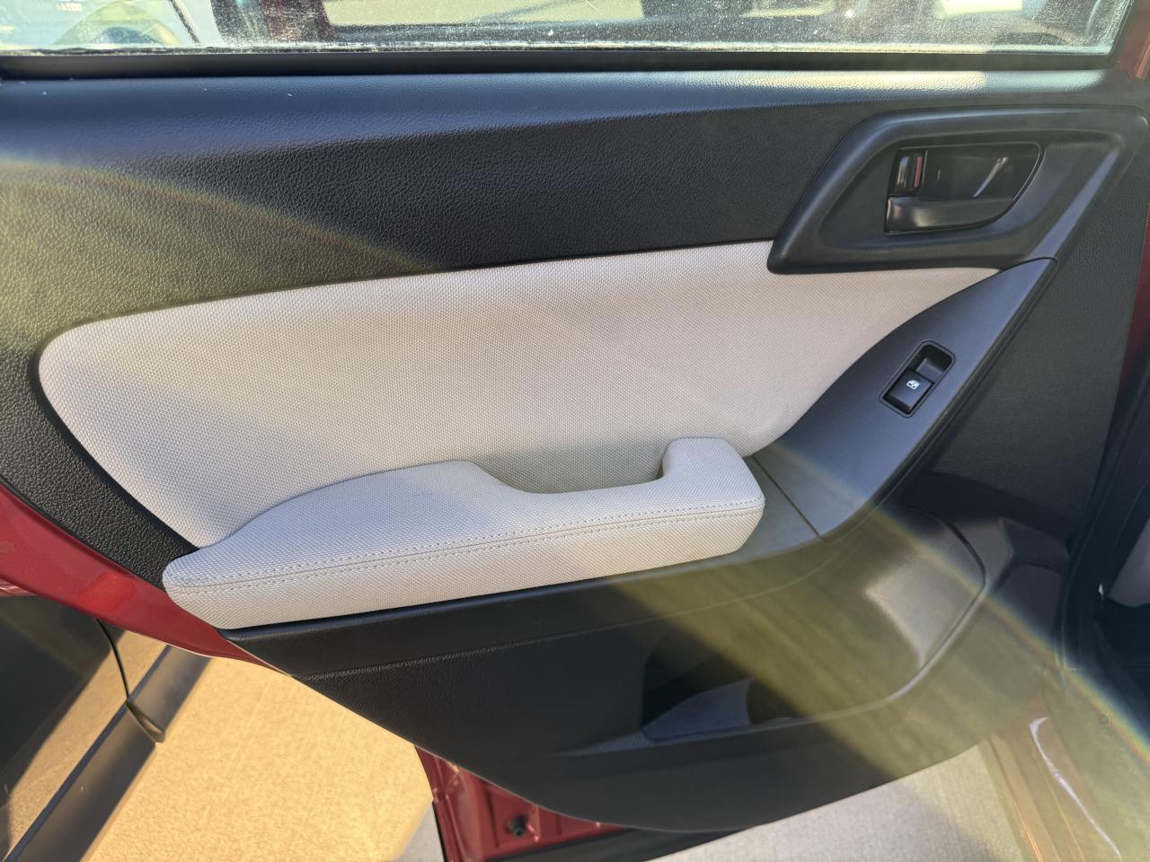 Subaru Forester 2.5i Premium 2015