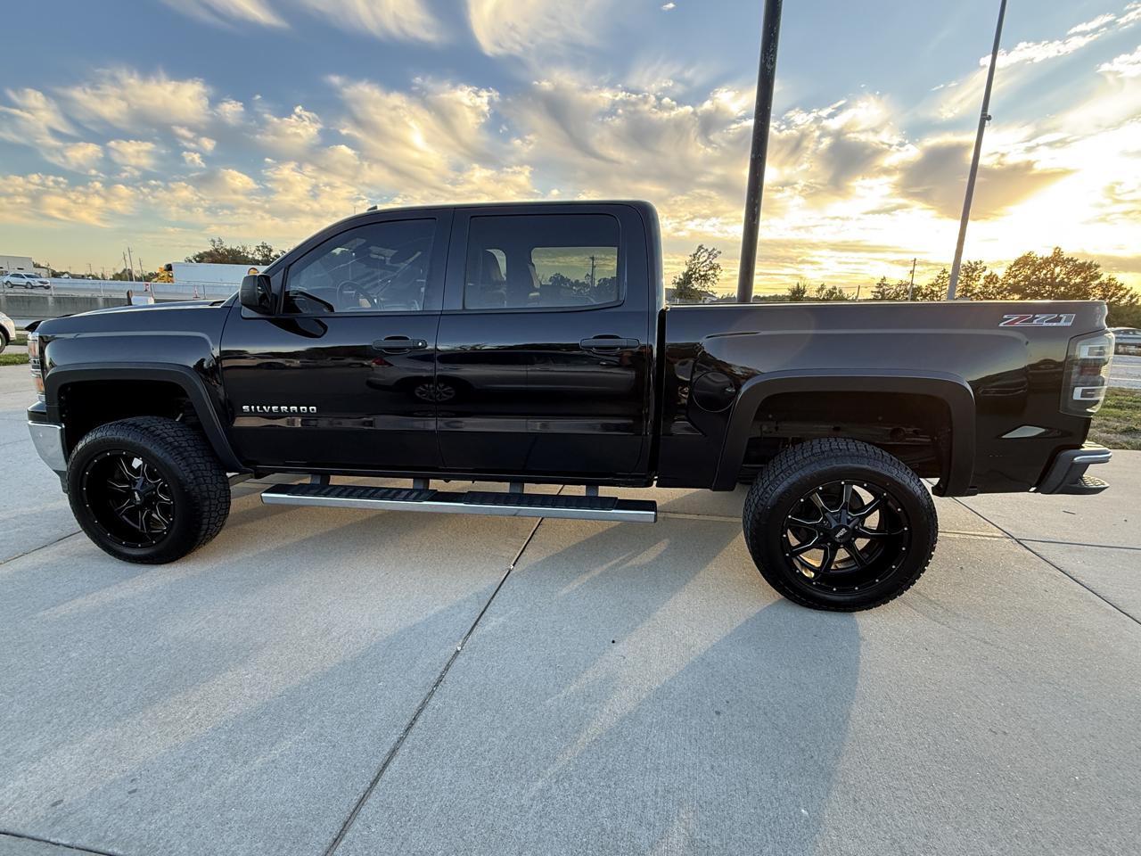 Chevrolet Silverado 1500 2LT Crew Cab Long Box 4WD 2014