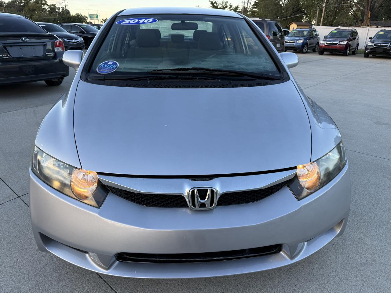 Honda Civic LX Sedan AT 2010