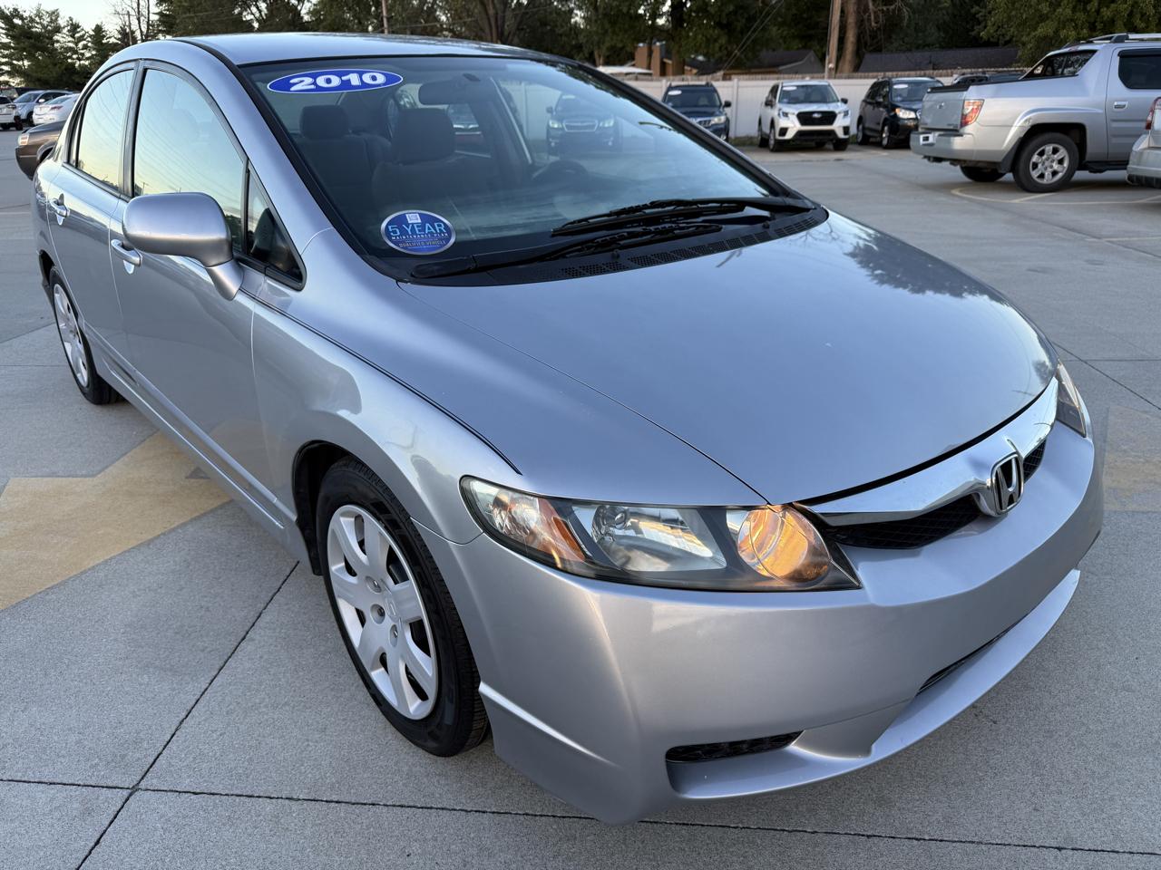 Honda Civic LX Sedan AT 2010