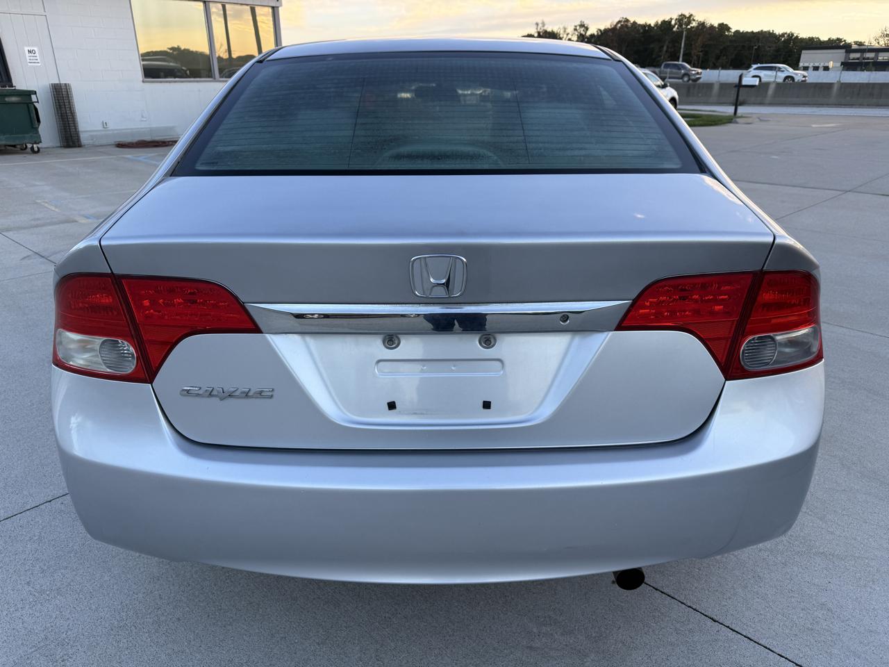 Honda Civic LX Sedan AT 2010